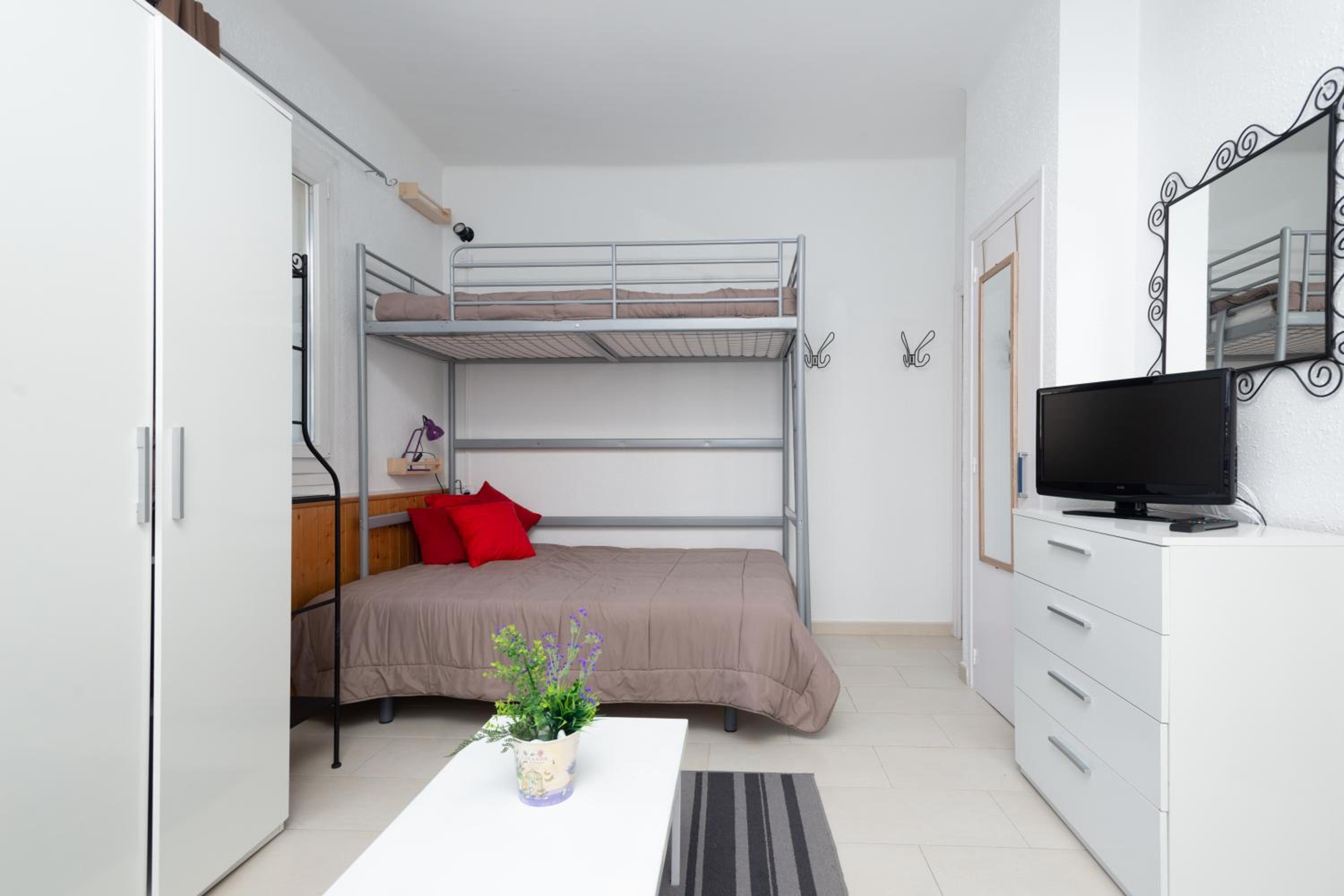Apartamentos Pie de Pistas MIKKA