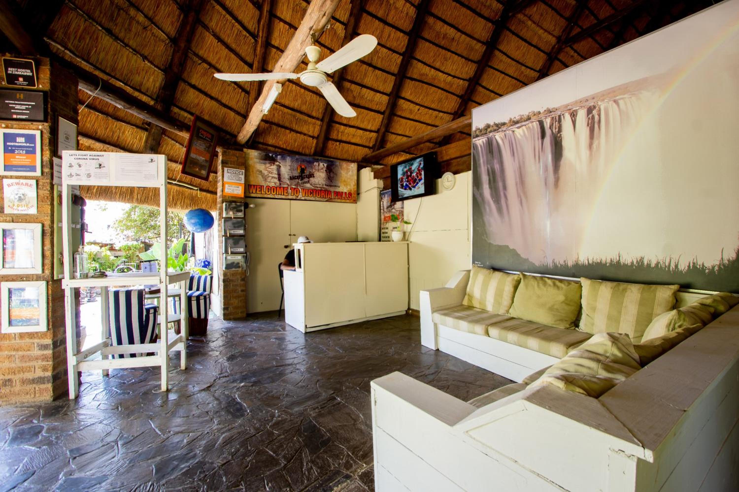 Victoria Falls Backpackers Lodge
