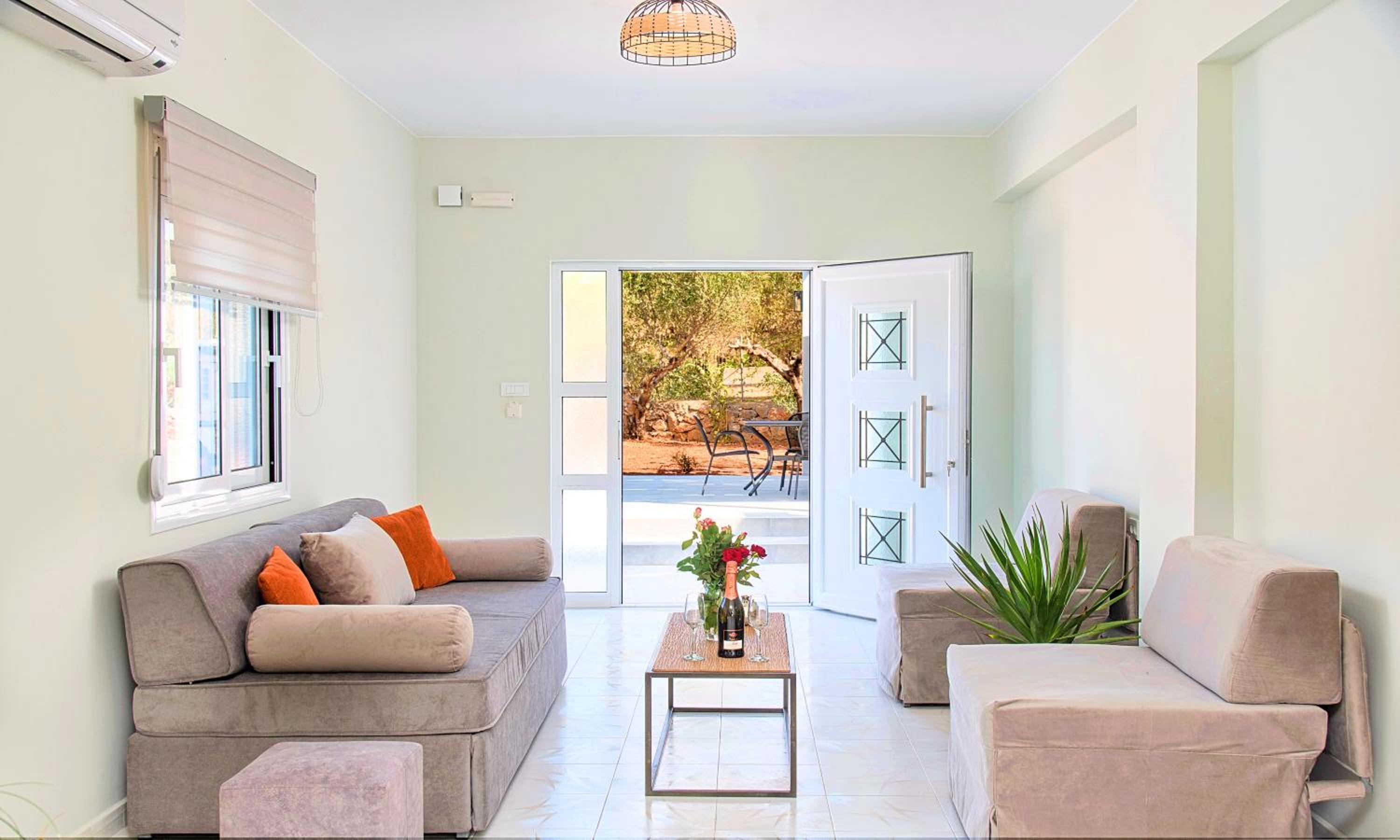 Etoile Villa Heated Pool photo 4