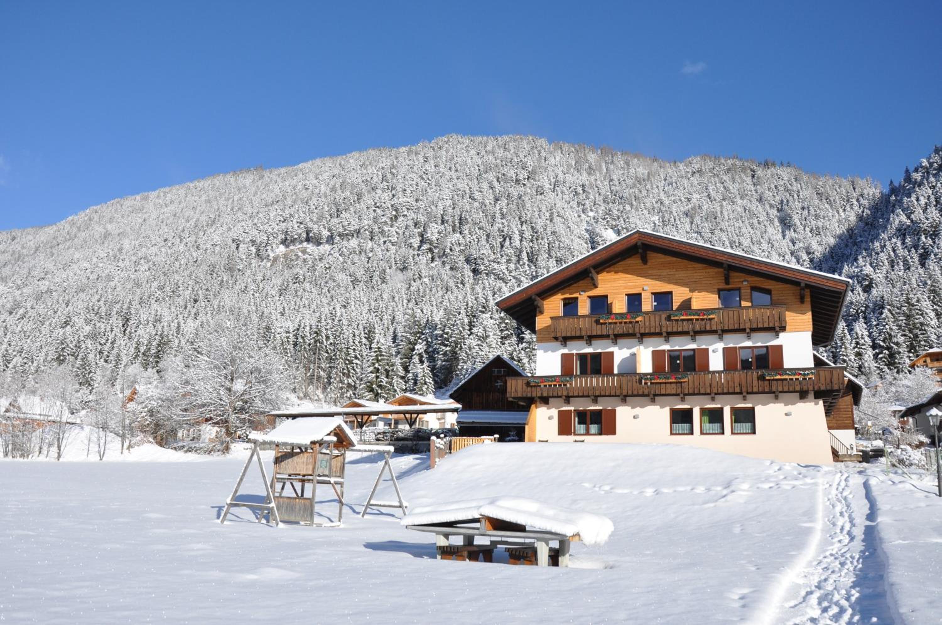 Ferienhaus Knaller view 3