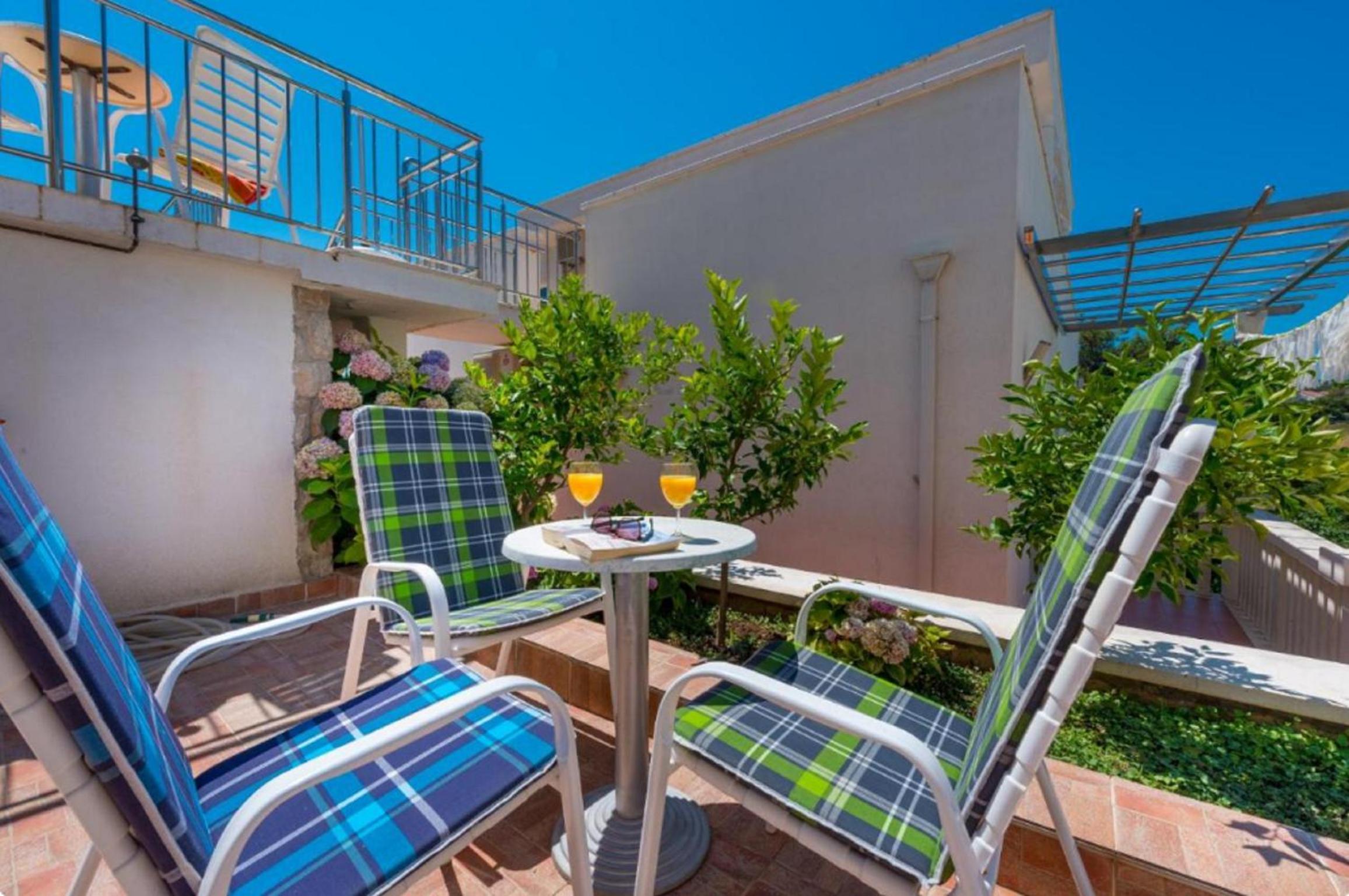 Villa Borna Apartments with Free Parking photo 25 of 42