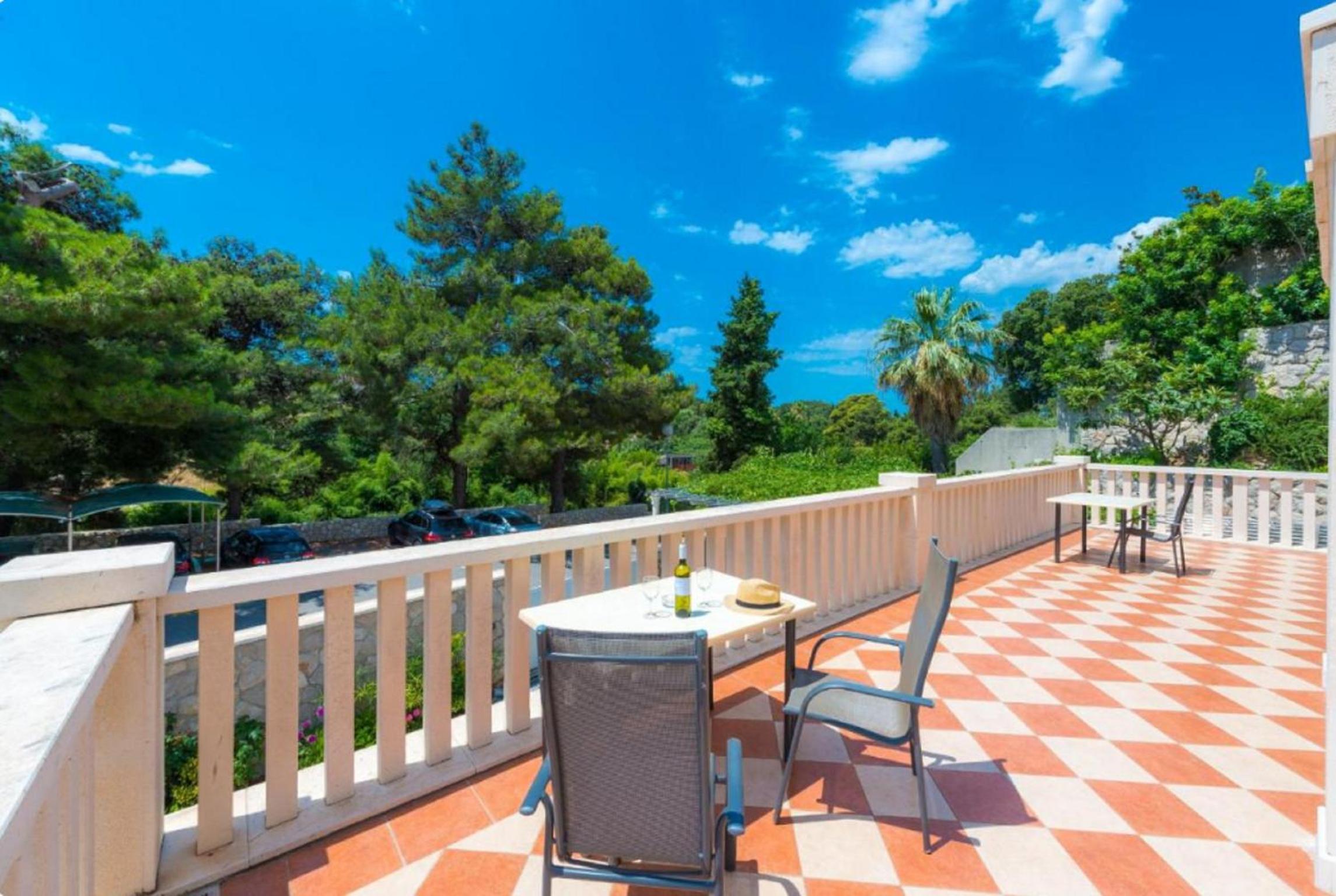 Villa Borna Apartments with Free Parking photo 41 of 42