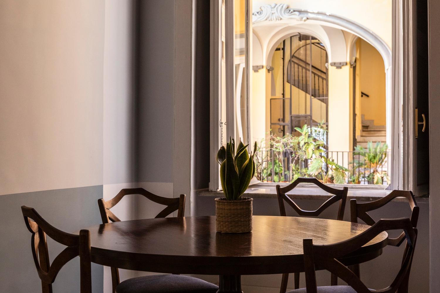 dining