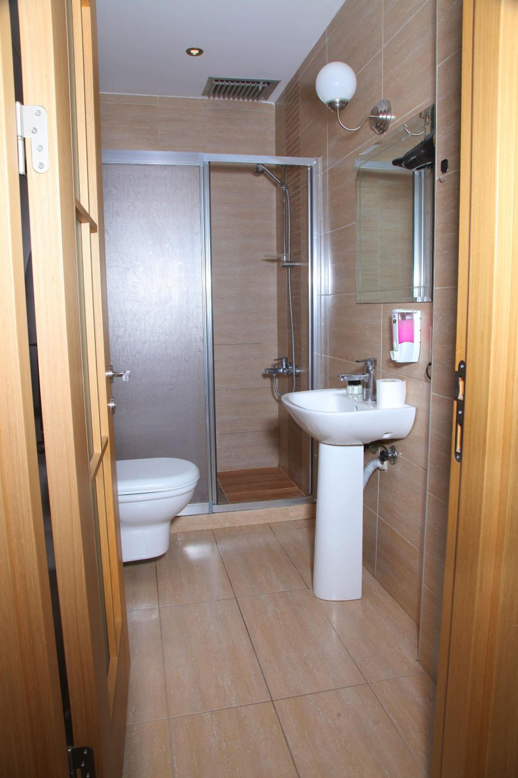 GARDEN HILL OTEL - Image 29