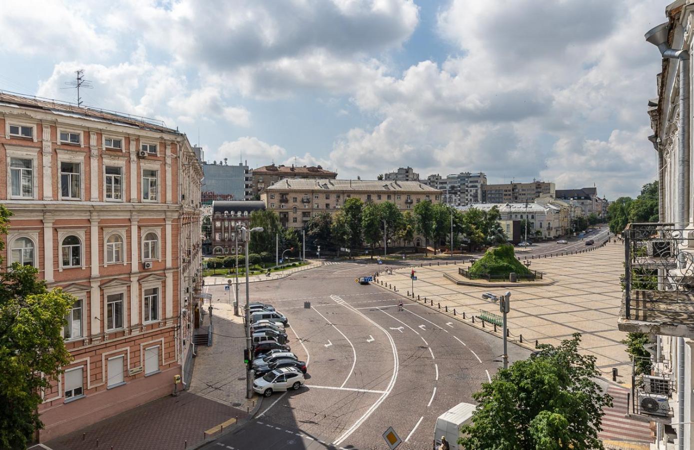 View on Sofievskaya Square