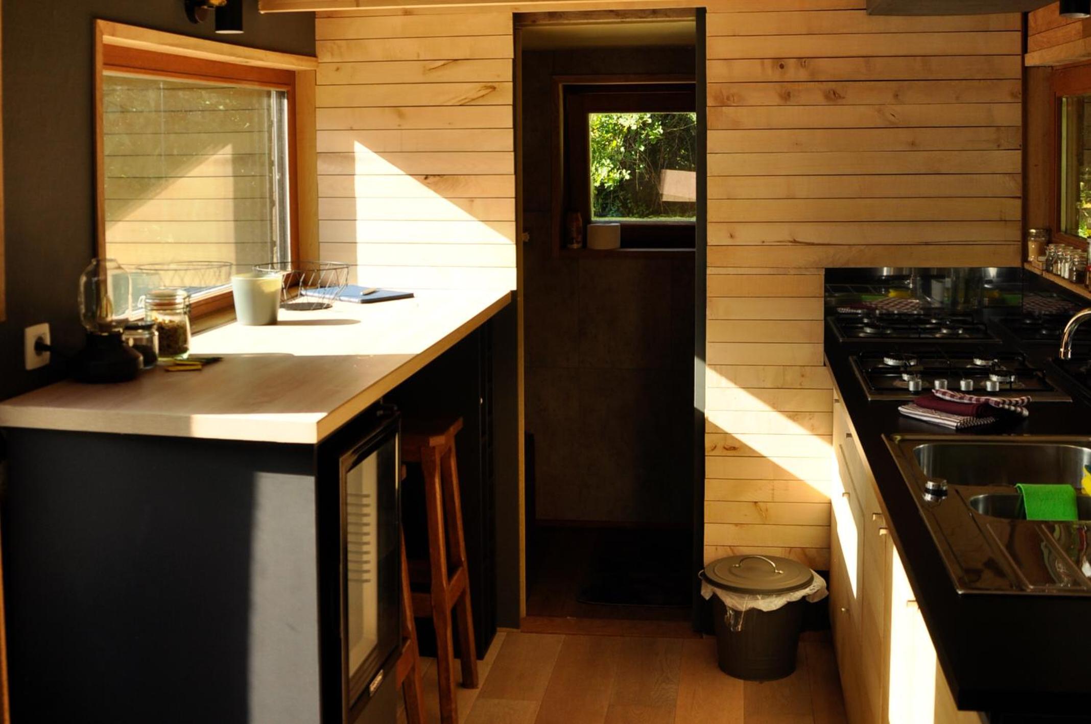 Tiny House Célestine By Ernesst view 5