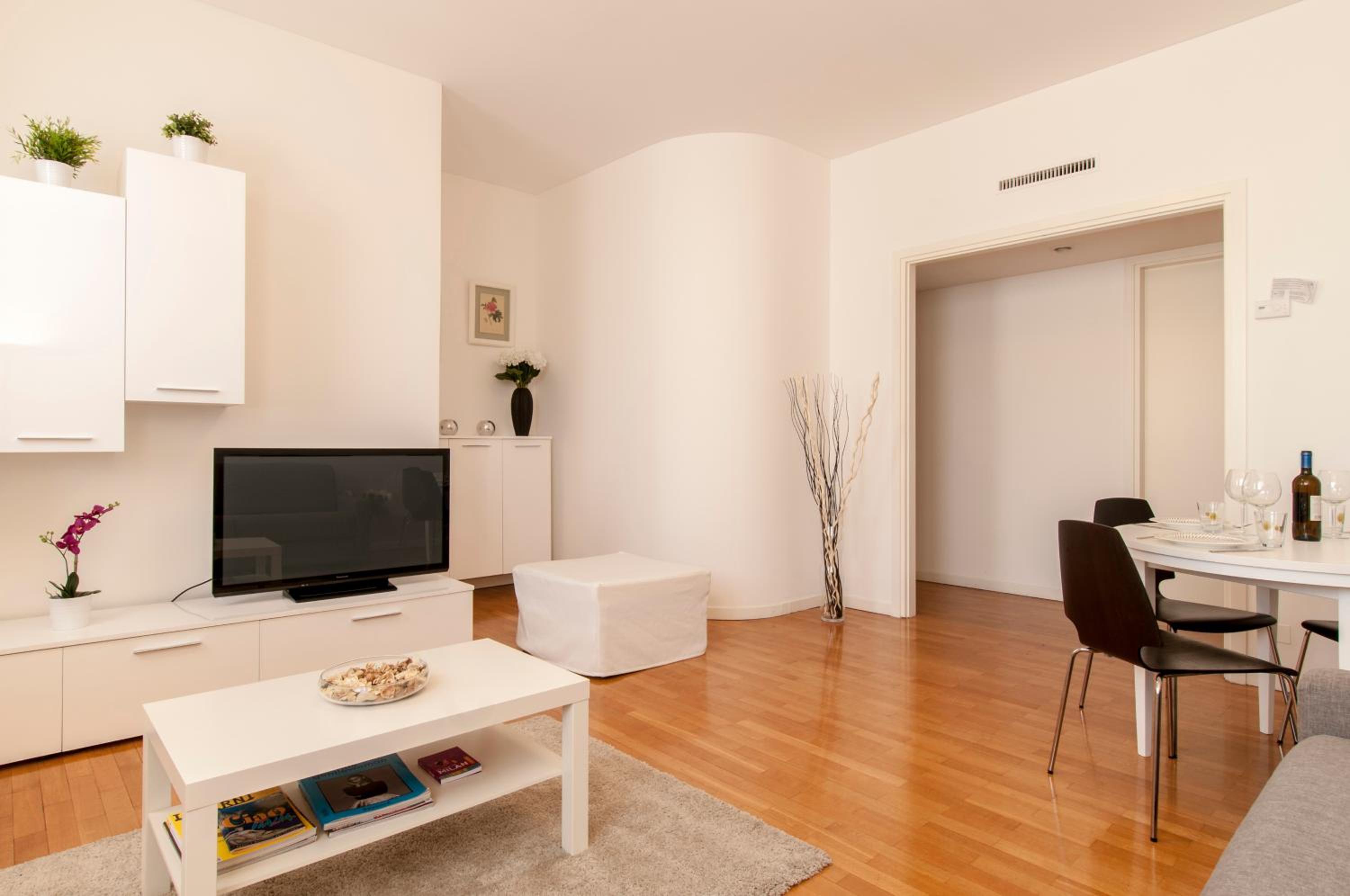 Milan Royal Suites - Centro Cadorna