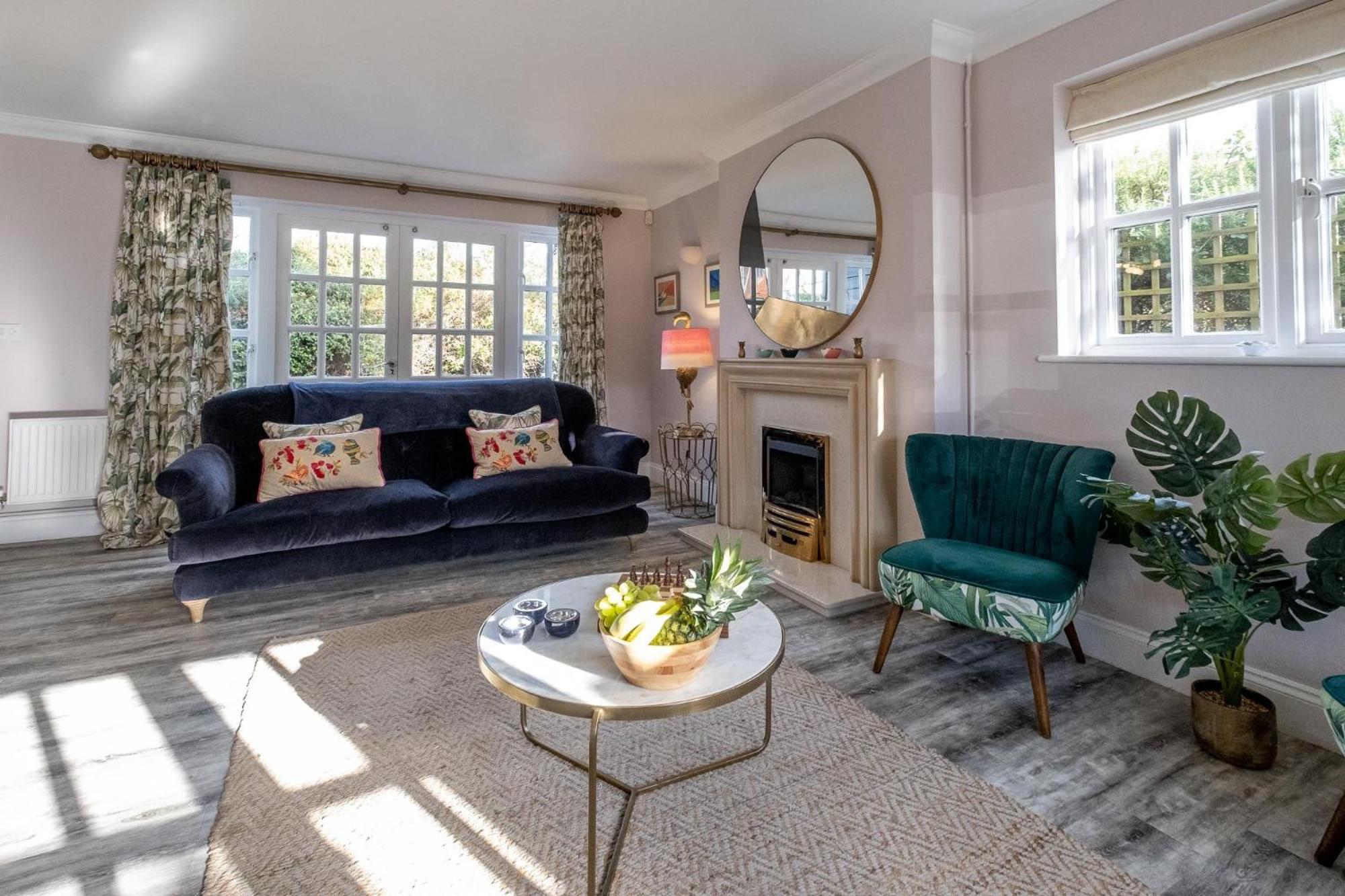 1 Sanctuary Court - Aldeburgh Coastal Cottages view 3