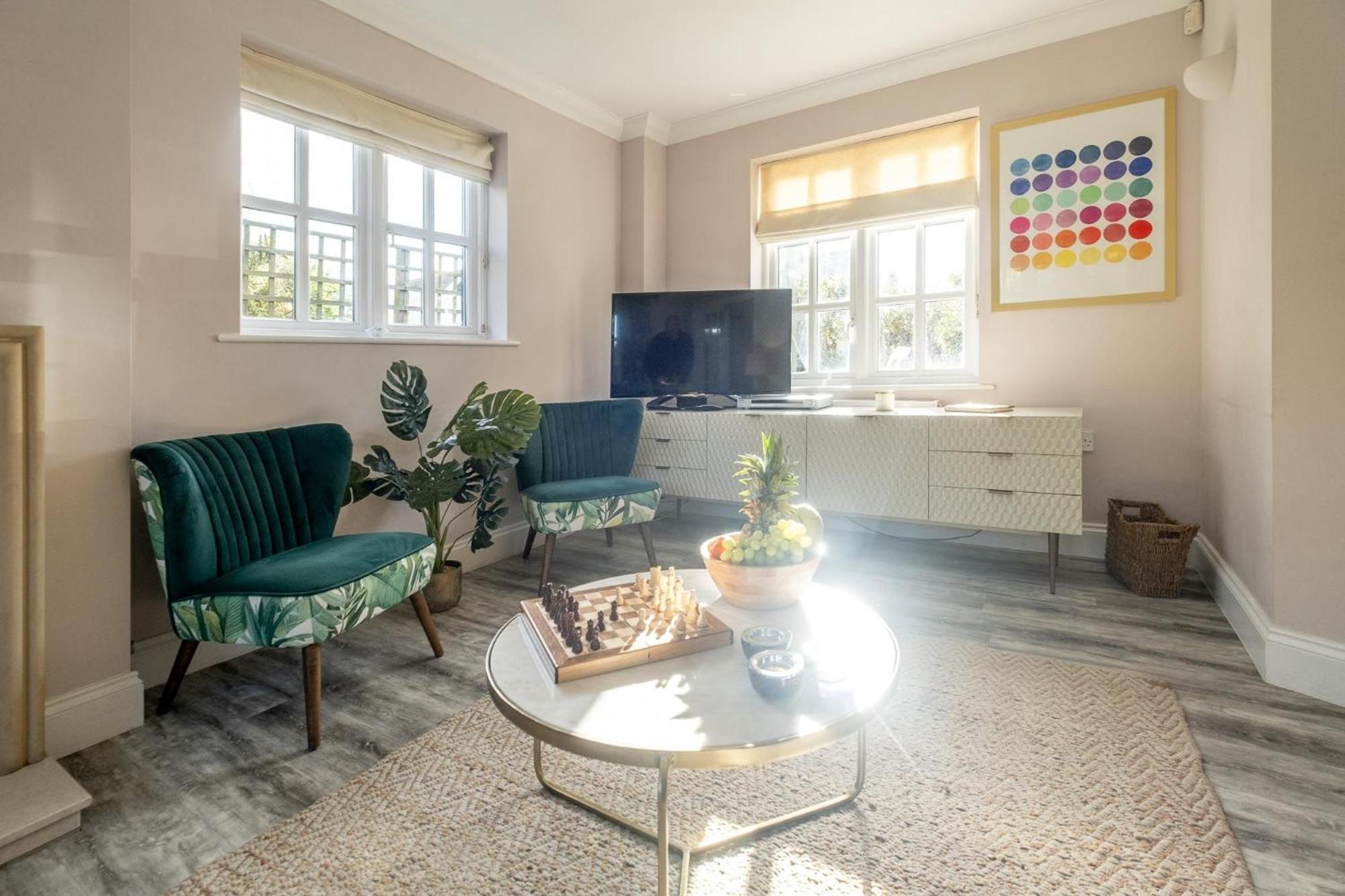 1 Sanctuary Court - Aldeburgh Coastal Cottages view 5