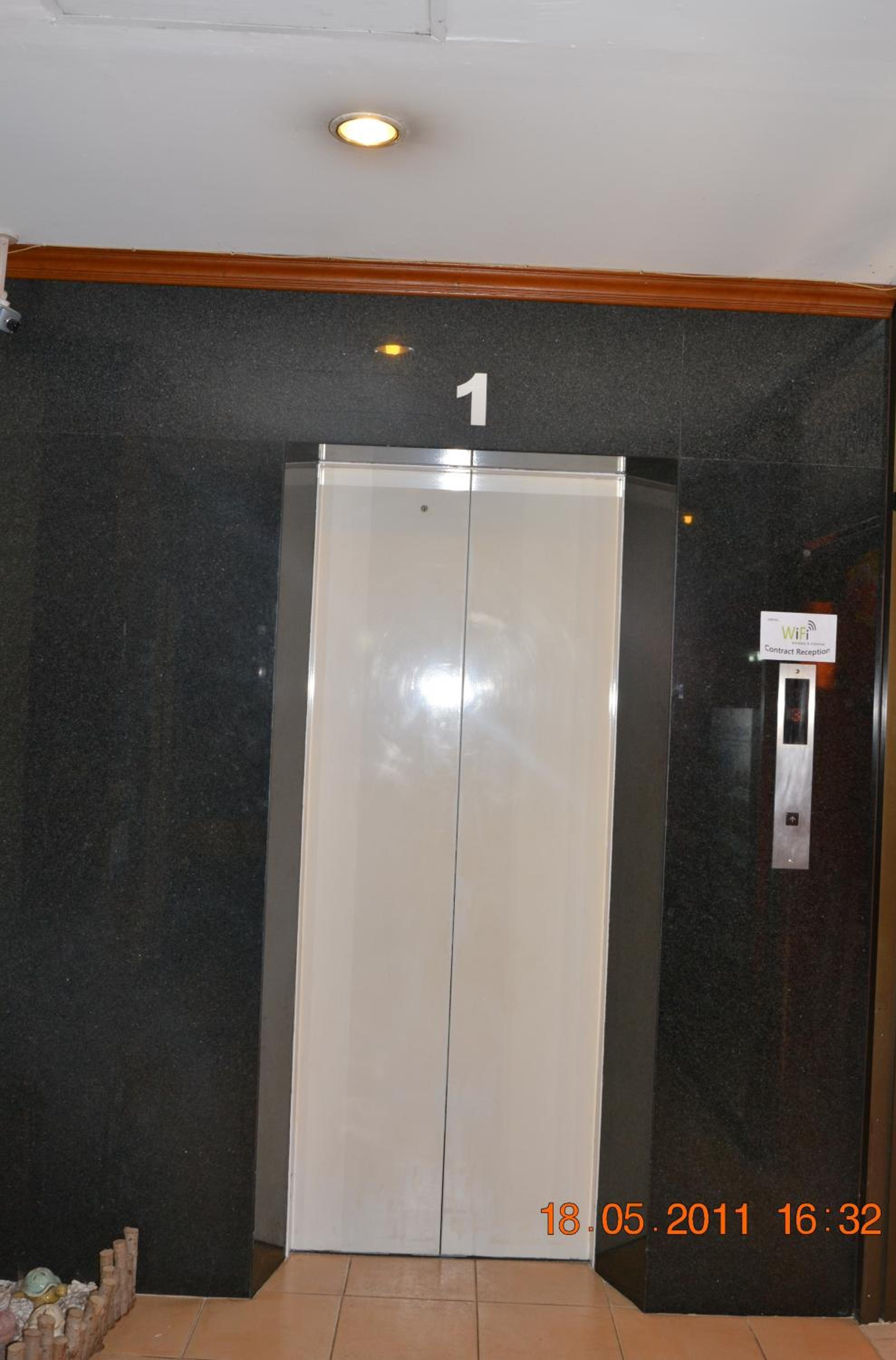 At Bangkok Hotel