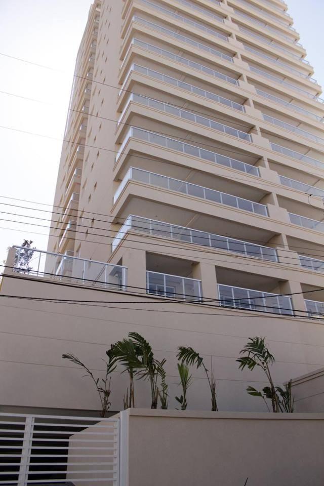 Hotel RP Home 113- O seu lindo apartamento na praia do Guarujá - Image 1