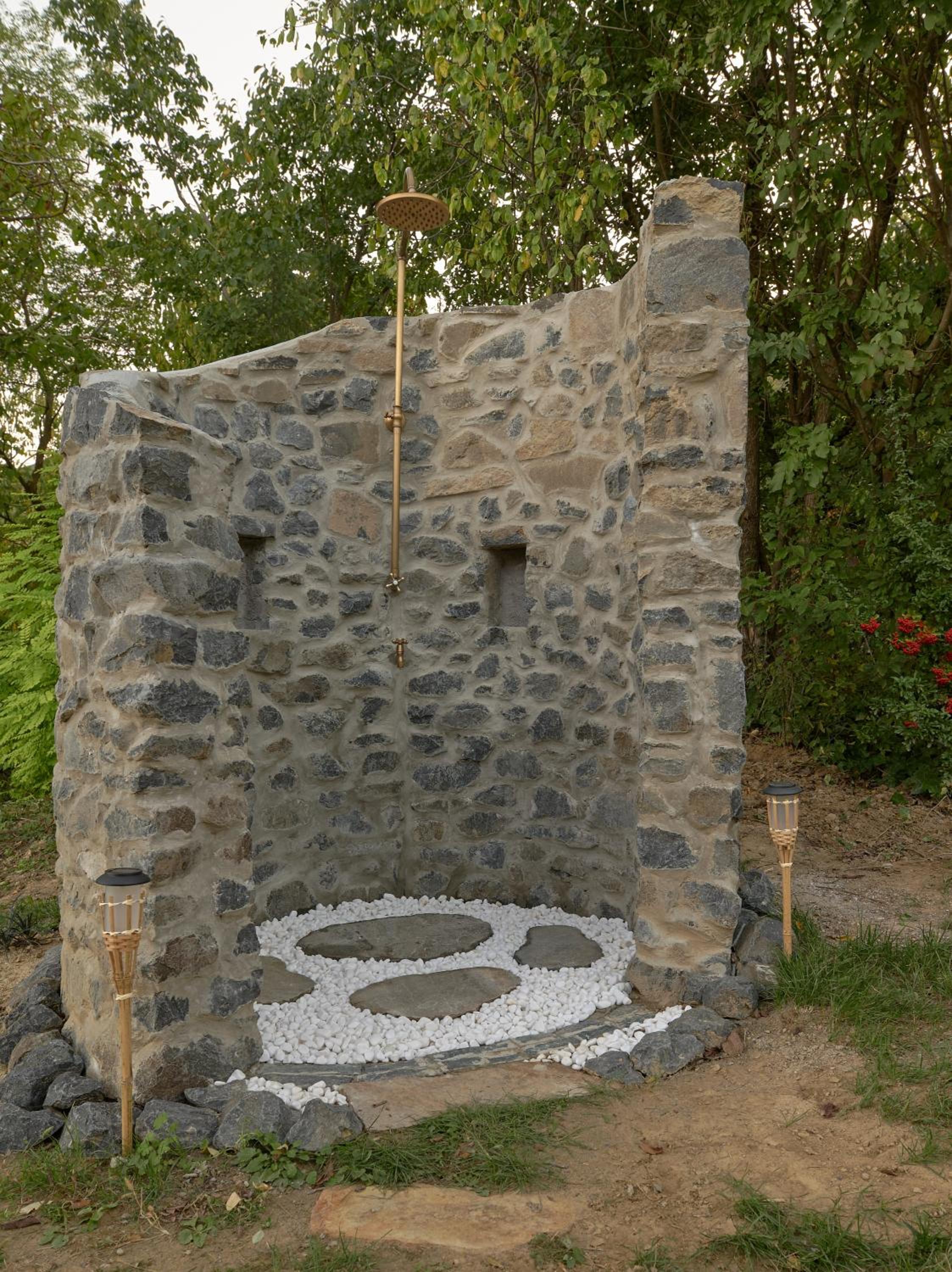 Photo 48