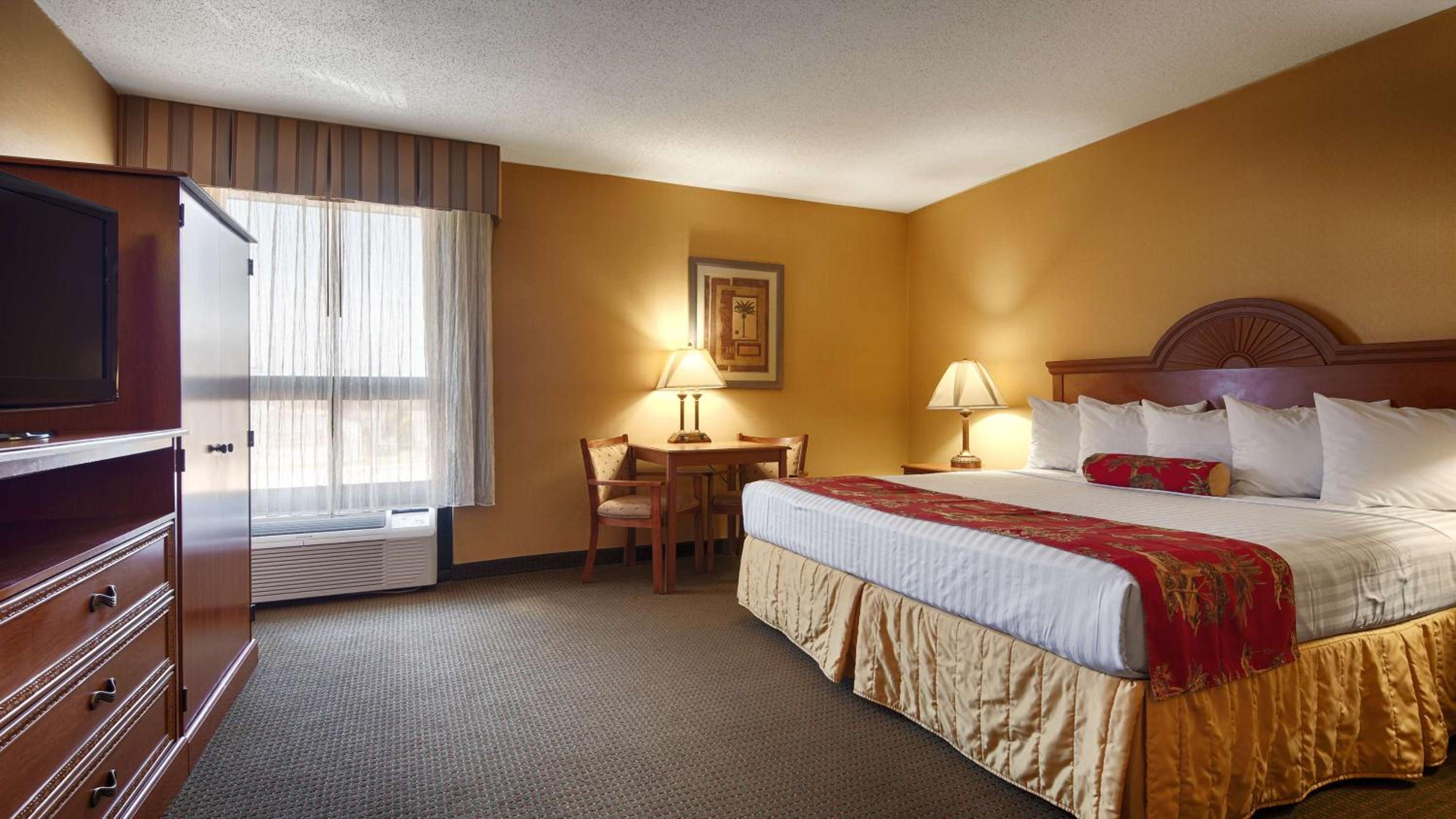 Dover Vacations - Best Western Galaxy Inn - Property Image 4