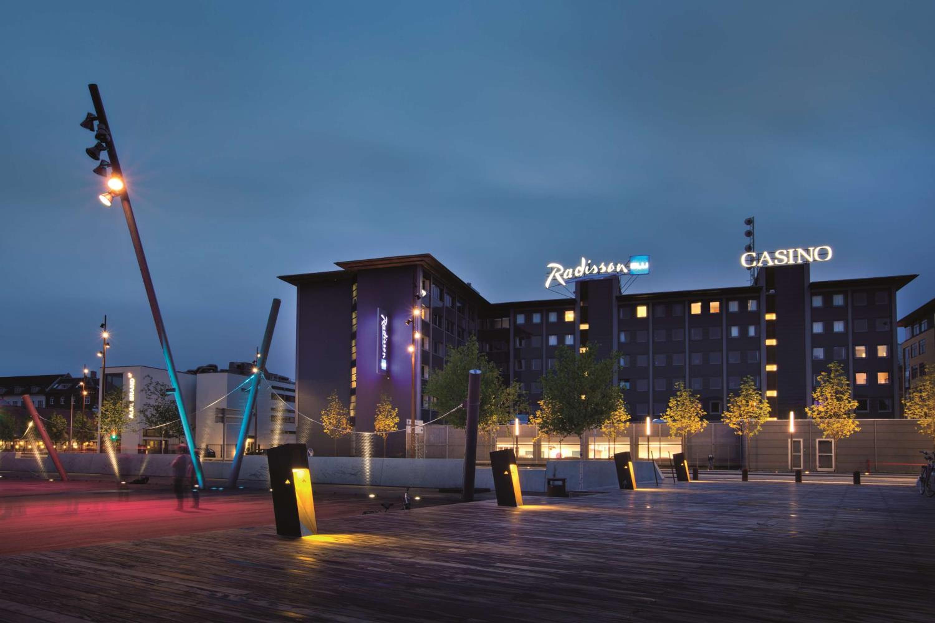 Aalborg Vacations - Radisson Blu Limfjord Hotel, Aalborg - Property Image 1