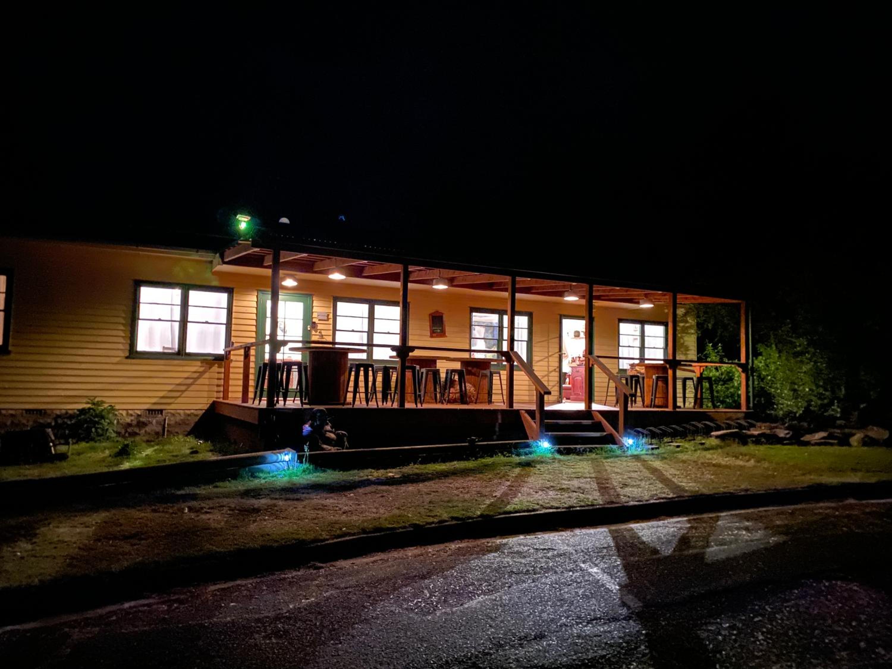 Giants Table and Cottages