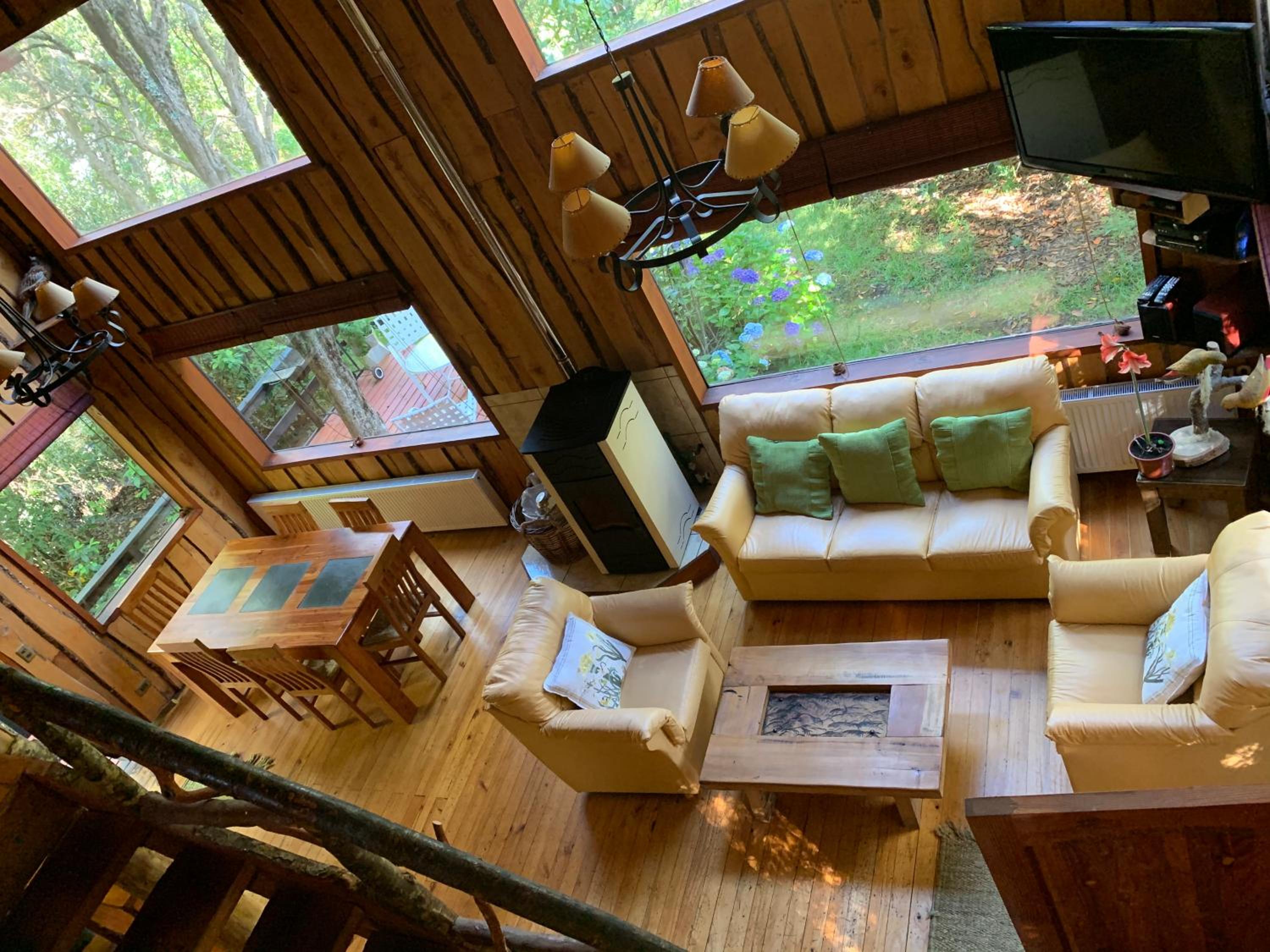 Cabañas Natural Park Lodge Pucón view 3