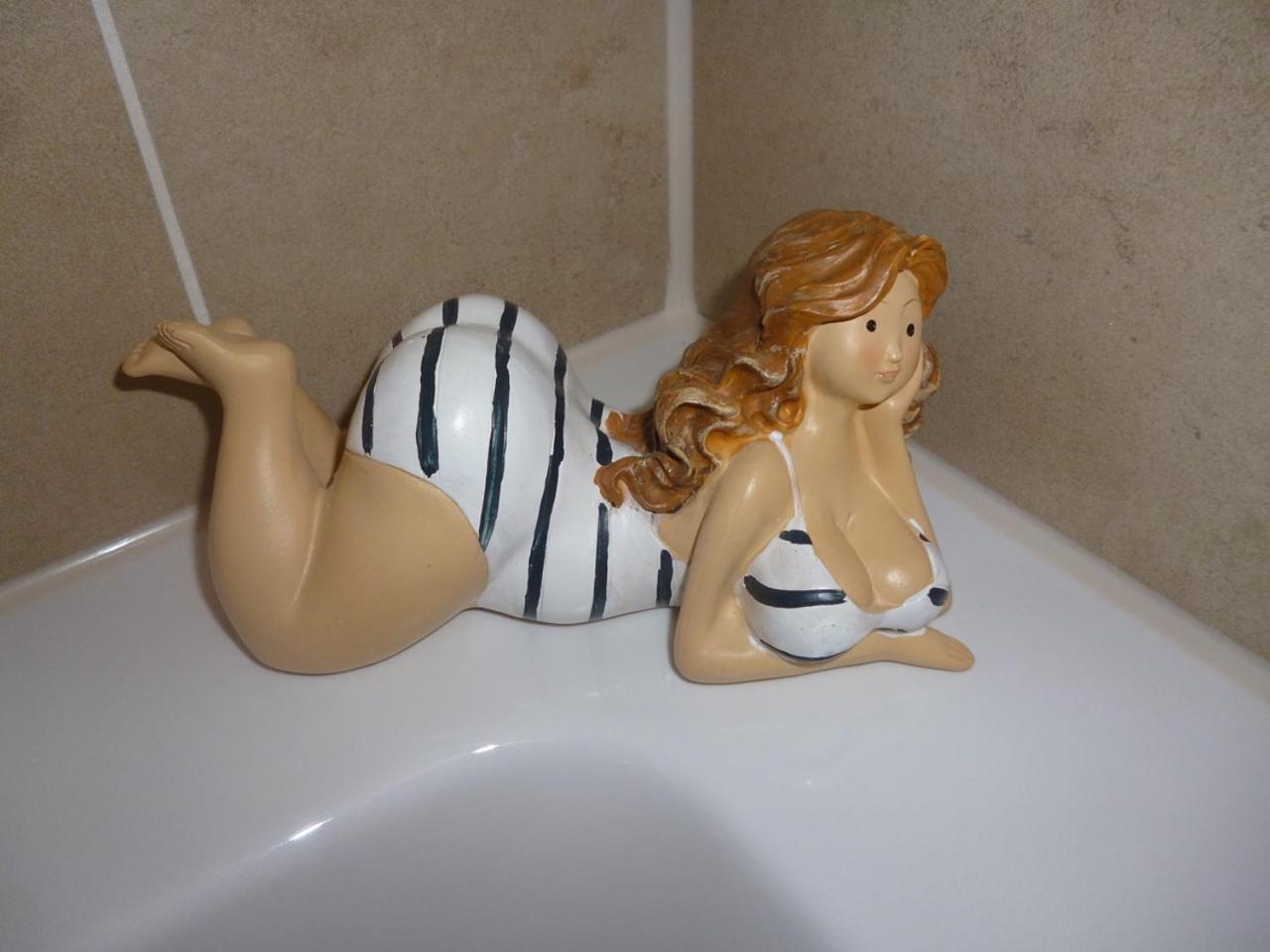 Photo 53