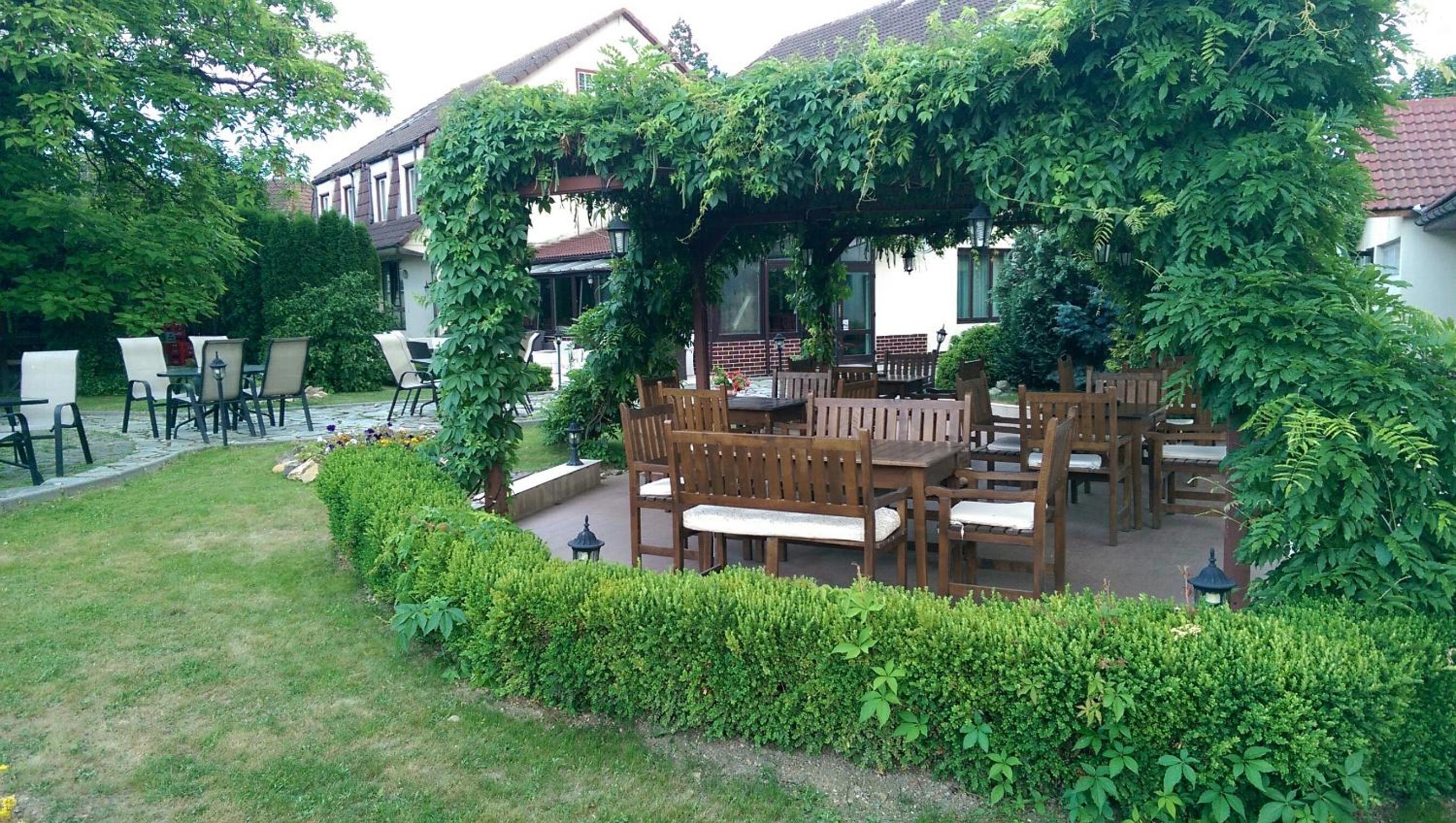 Photo 19