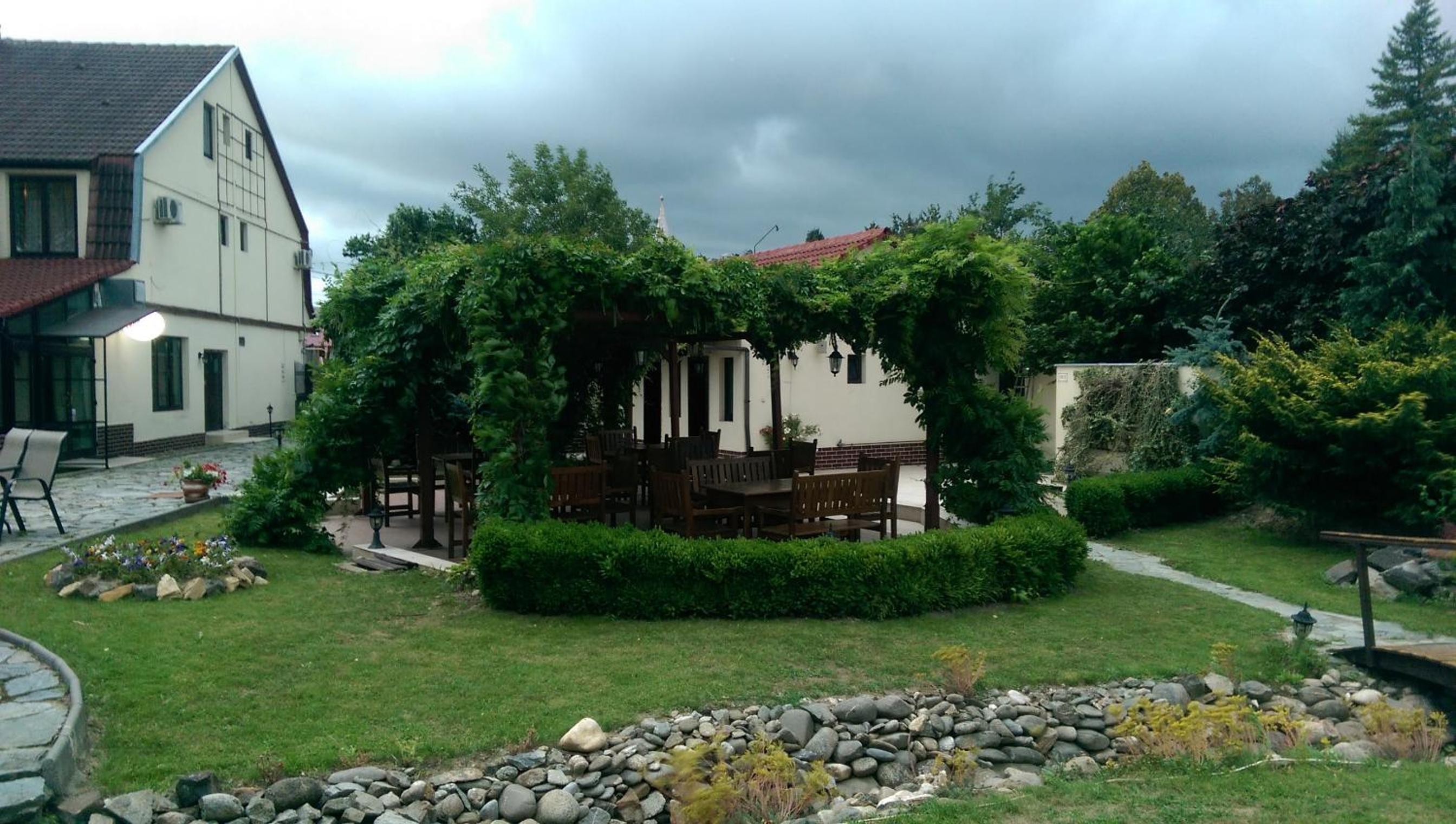 Photo 18