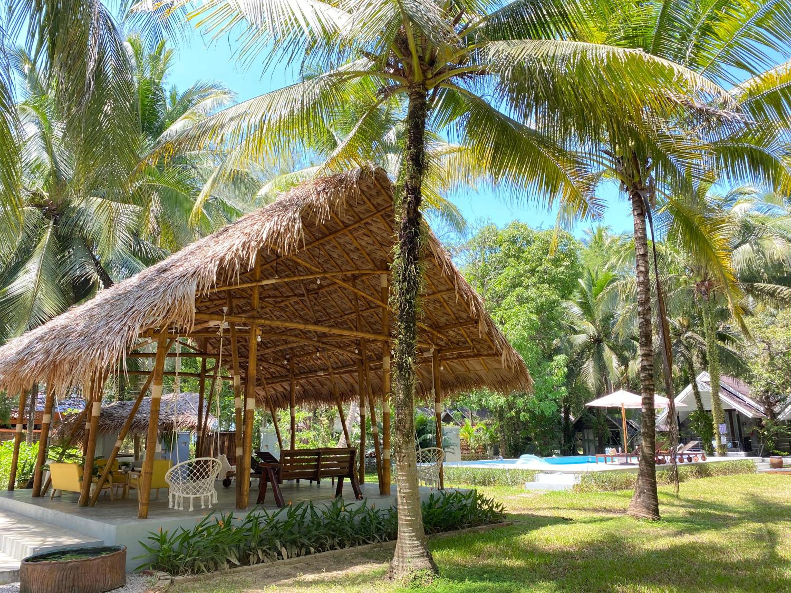 Pakmeng Resort