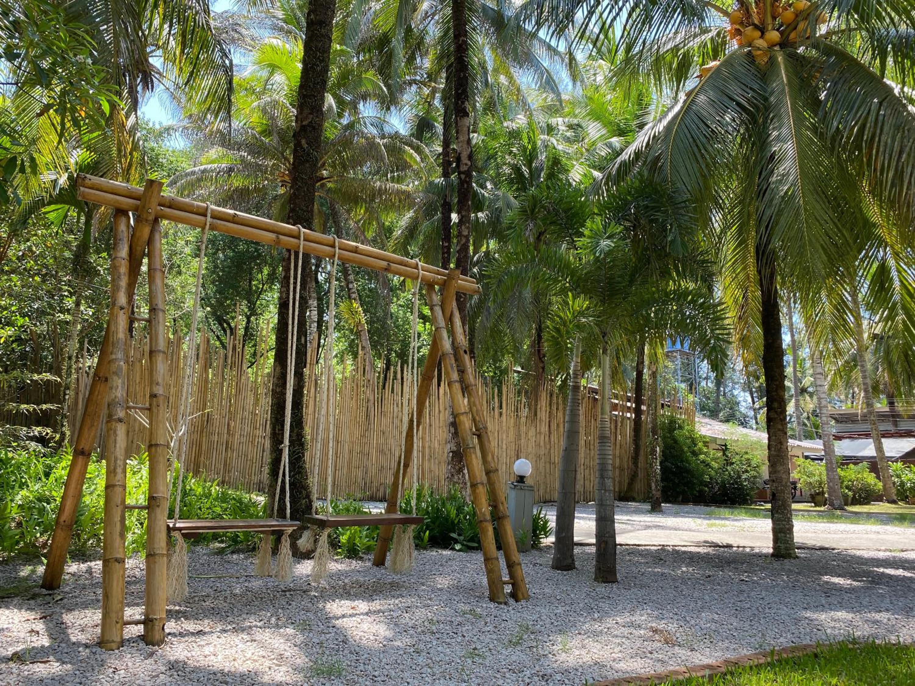 Pakmeng Resort