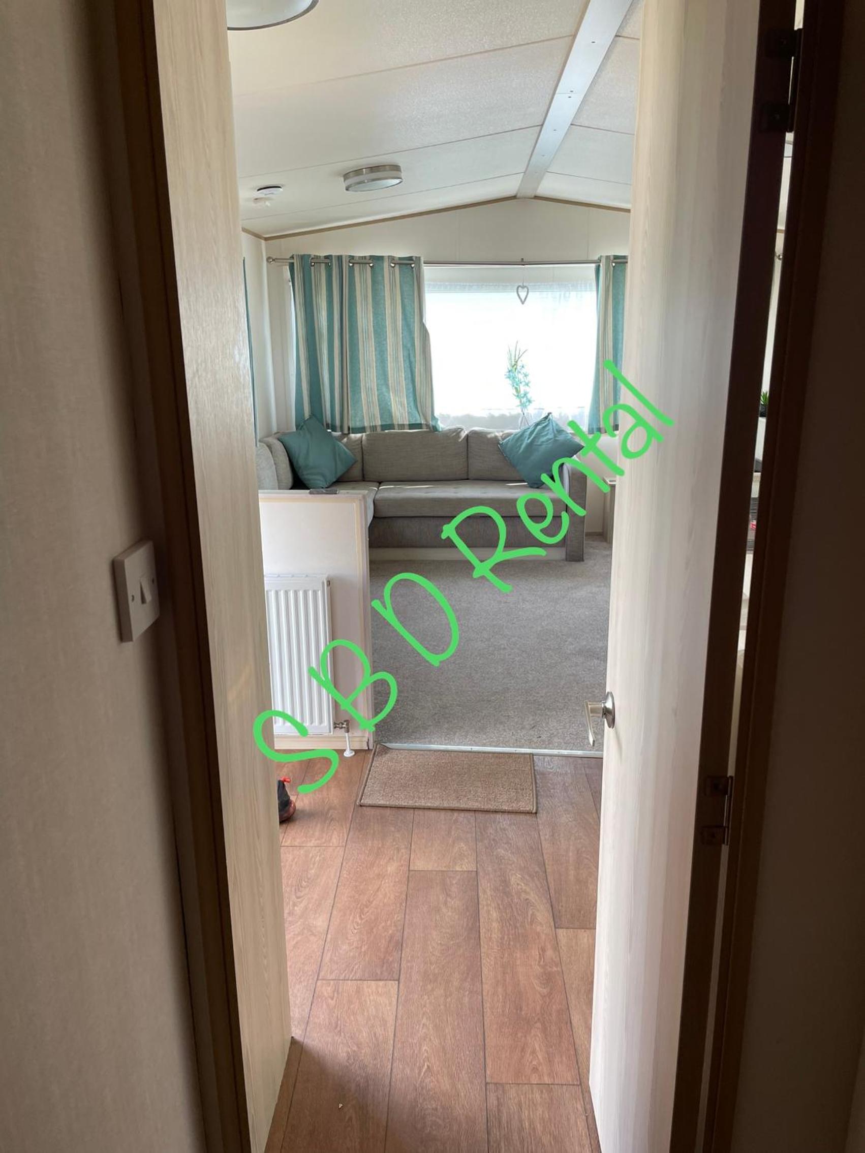 Summer Breeze Deluxe Caravan Rental view 5