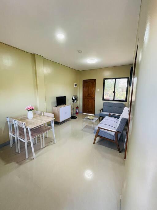 Furnished apartment Daily rental view 2