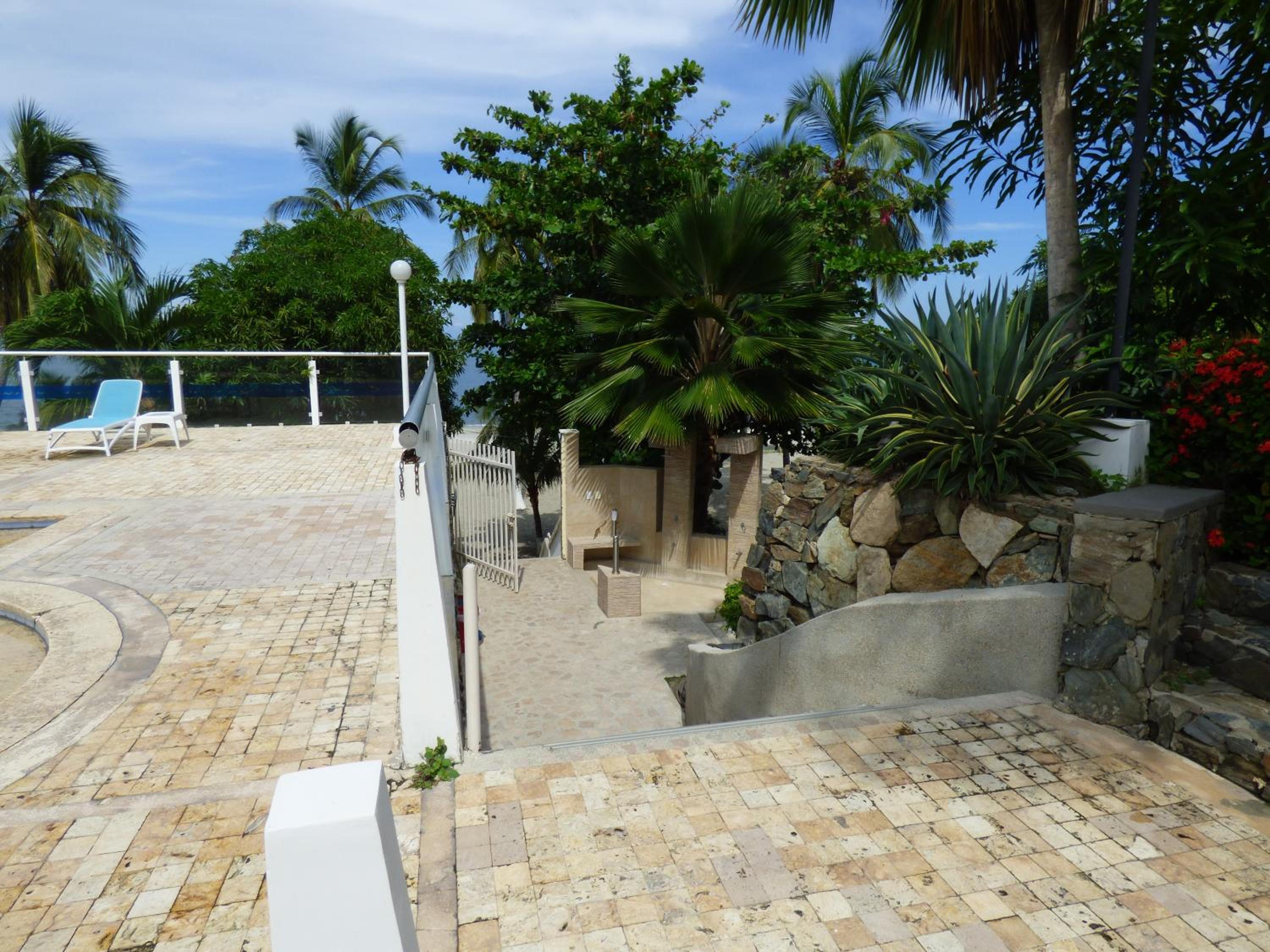 Photo 40