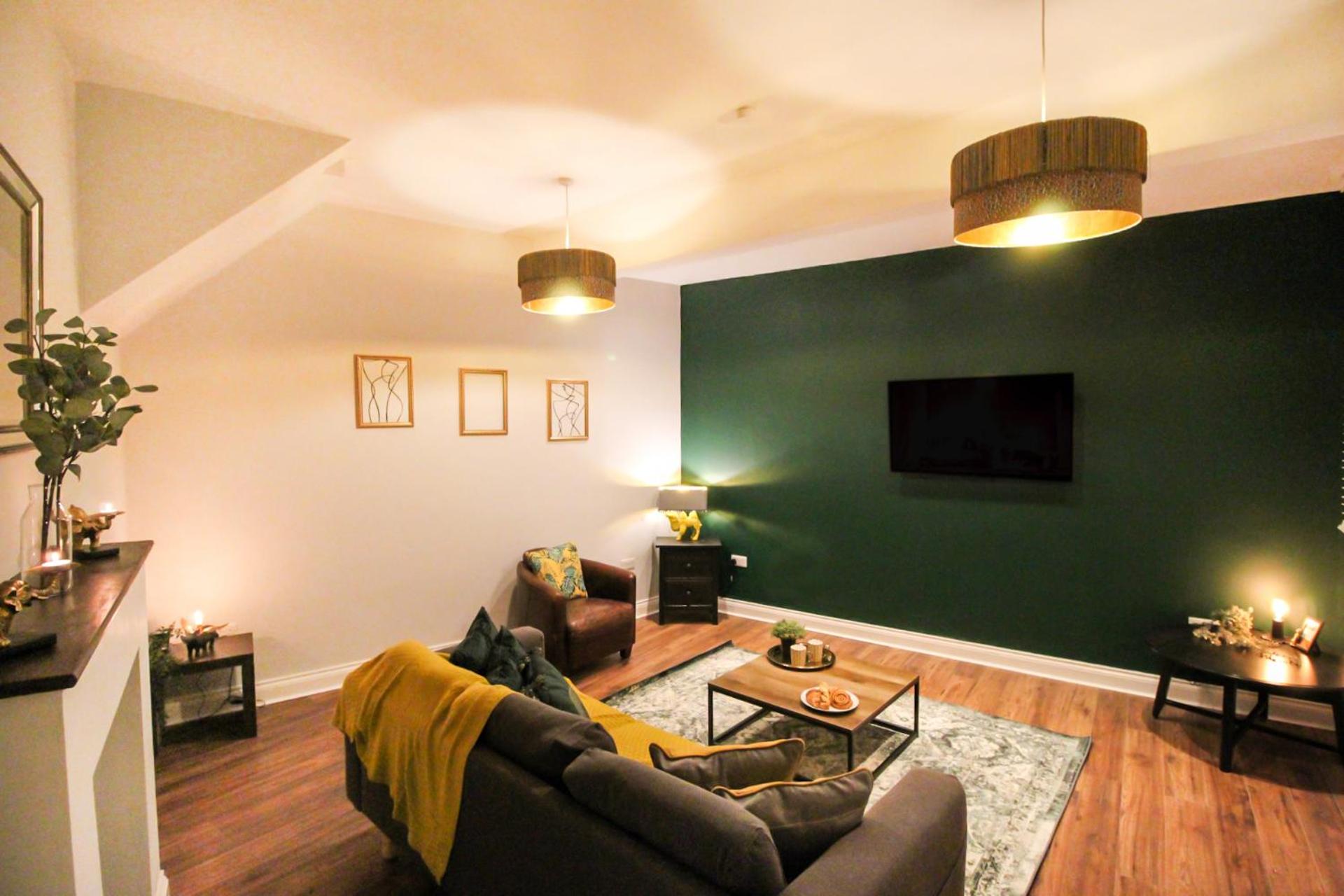 3 Bedroom City Centre Townhouse view 2