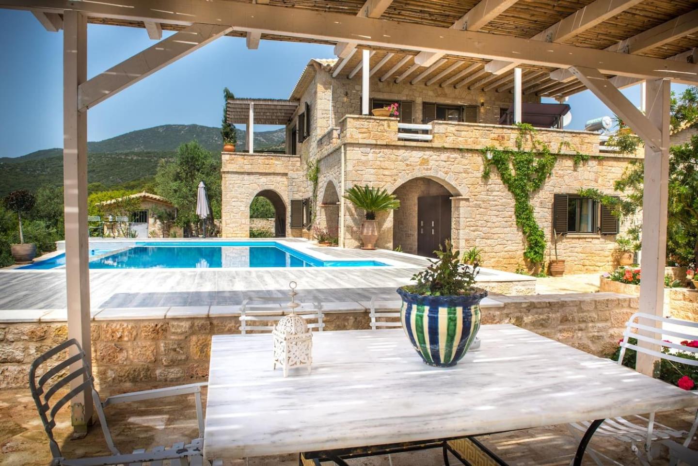 Magnificent, Authentic Private Villa and the Guest house view 2