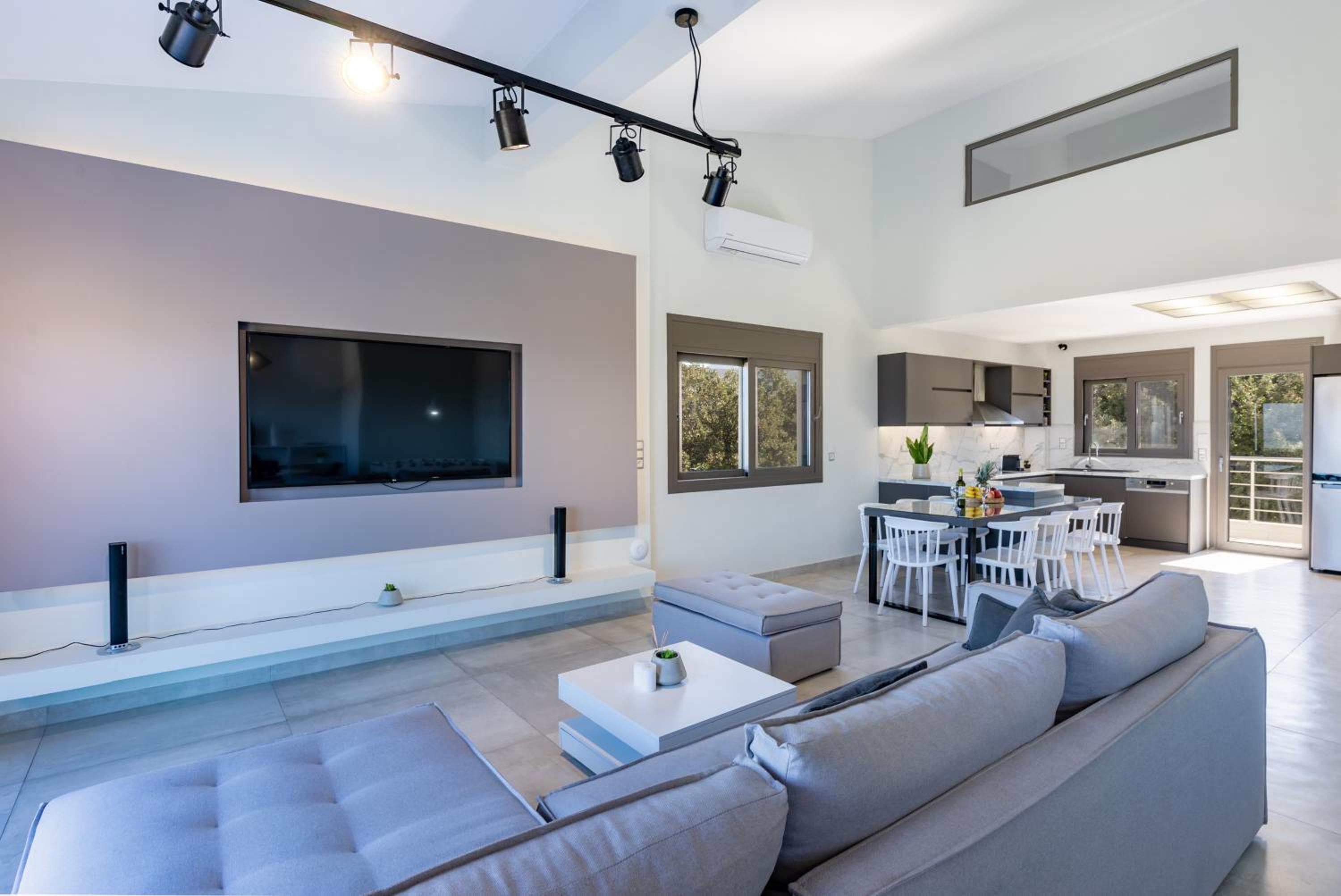 Villa Mare Monte view 2