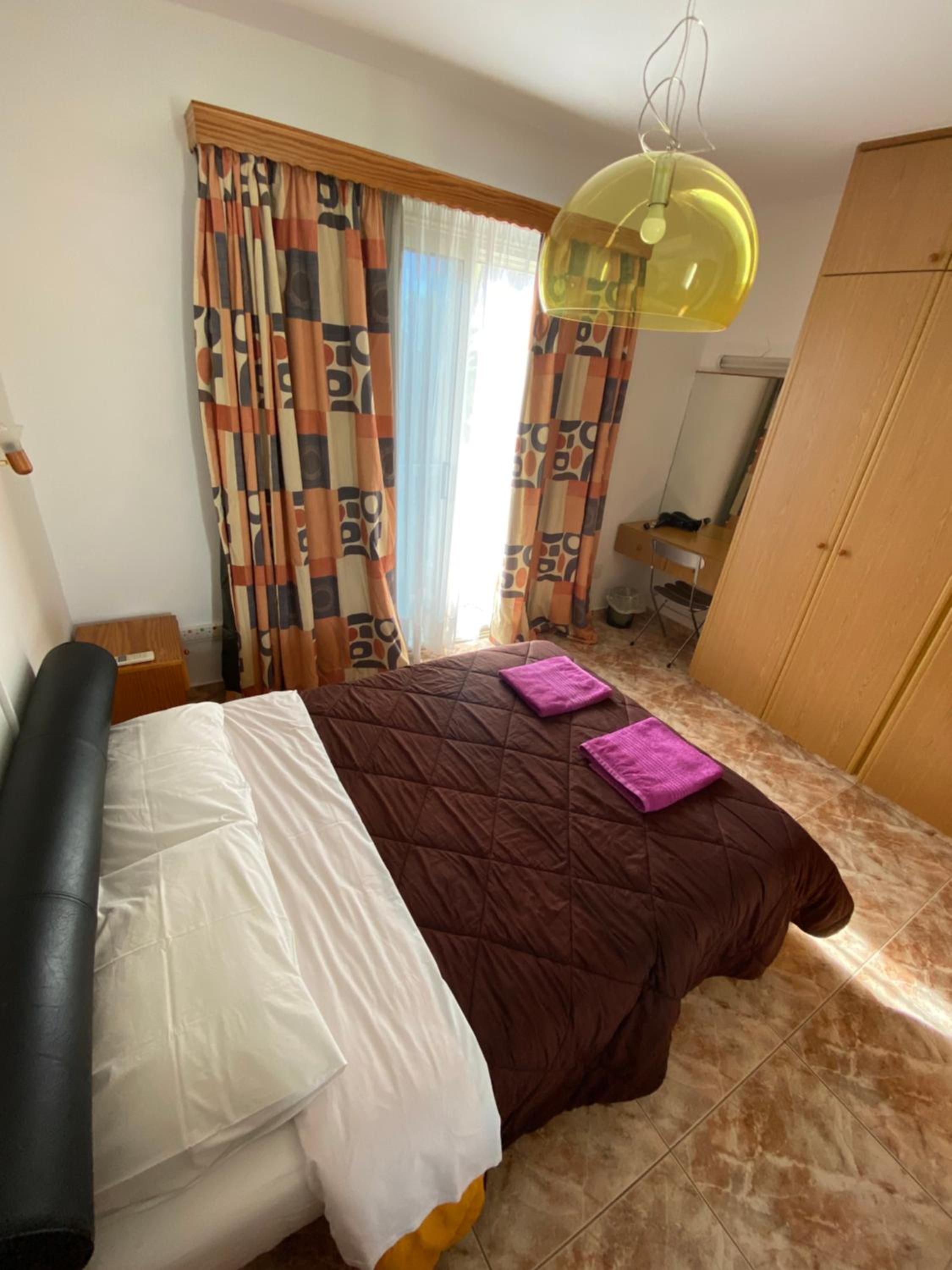 Moutallos Rooms Inn Homes