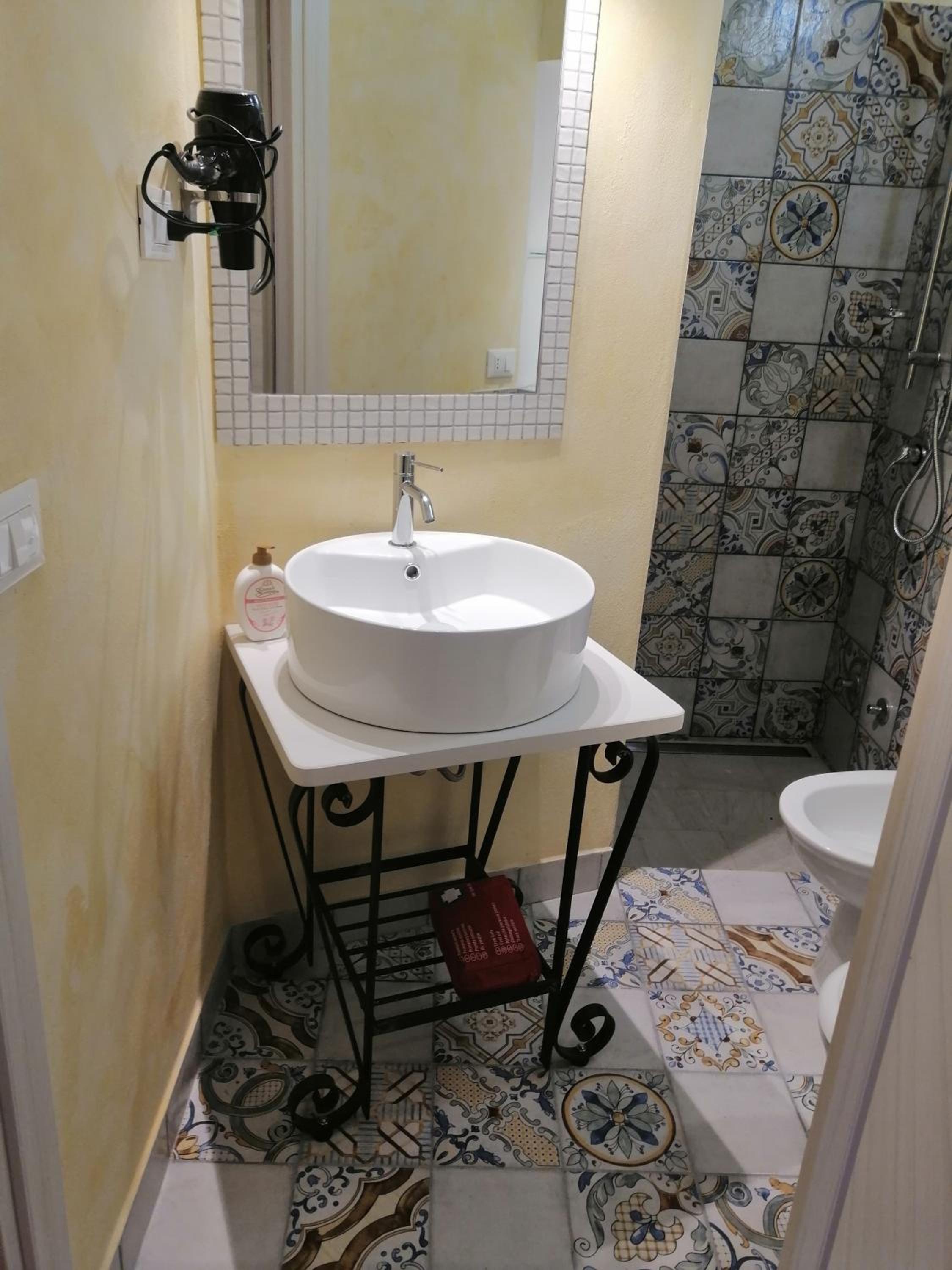 Photo 46
