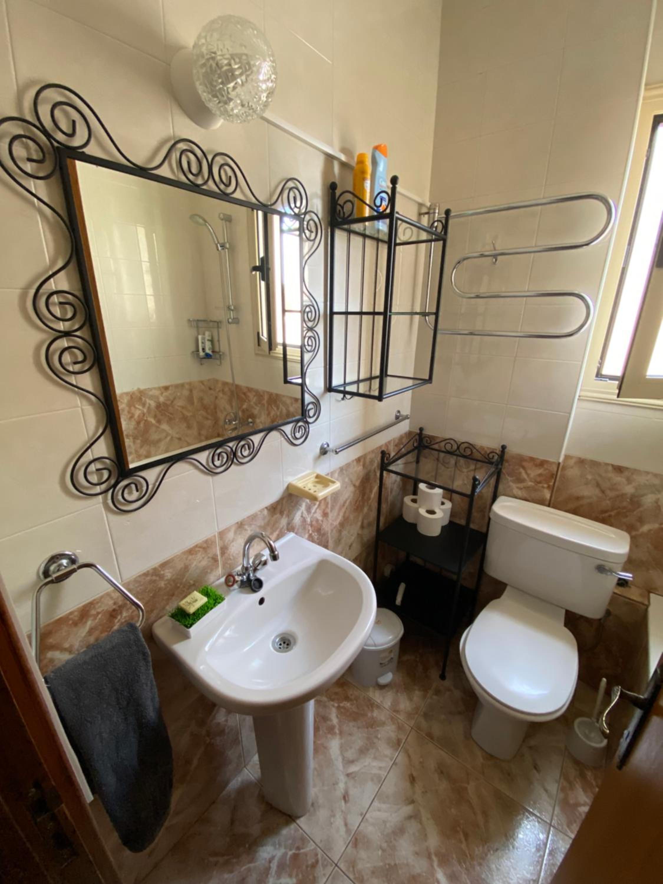 Moutallos Rooms Inn Homes