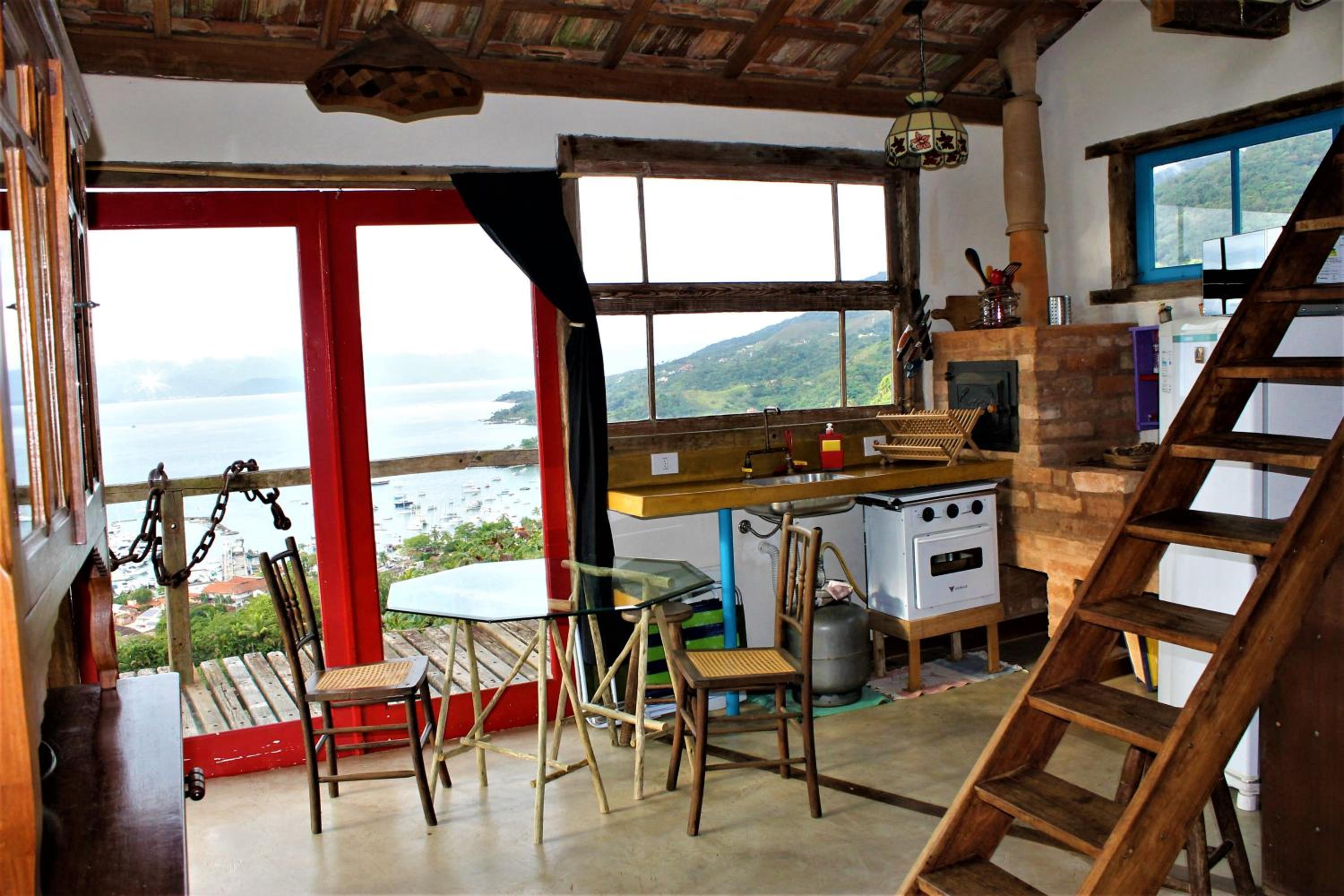 CantaGalo Ilhabela - Onde o Galo Canta de tão linda a vista