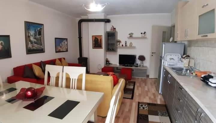 Apartment guest Korce