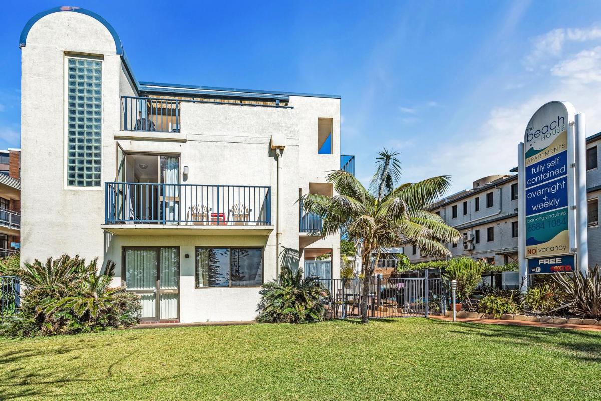 Hotel Beach House Holiday Apartments - Image 1