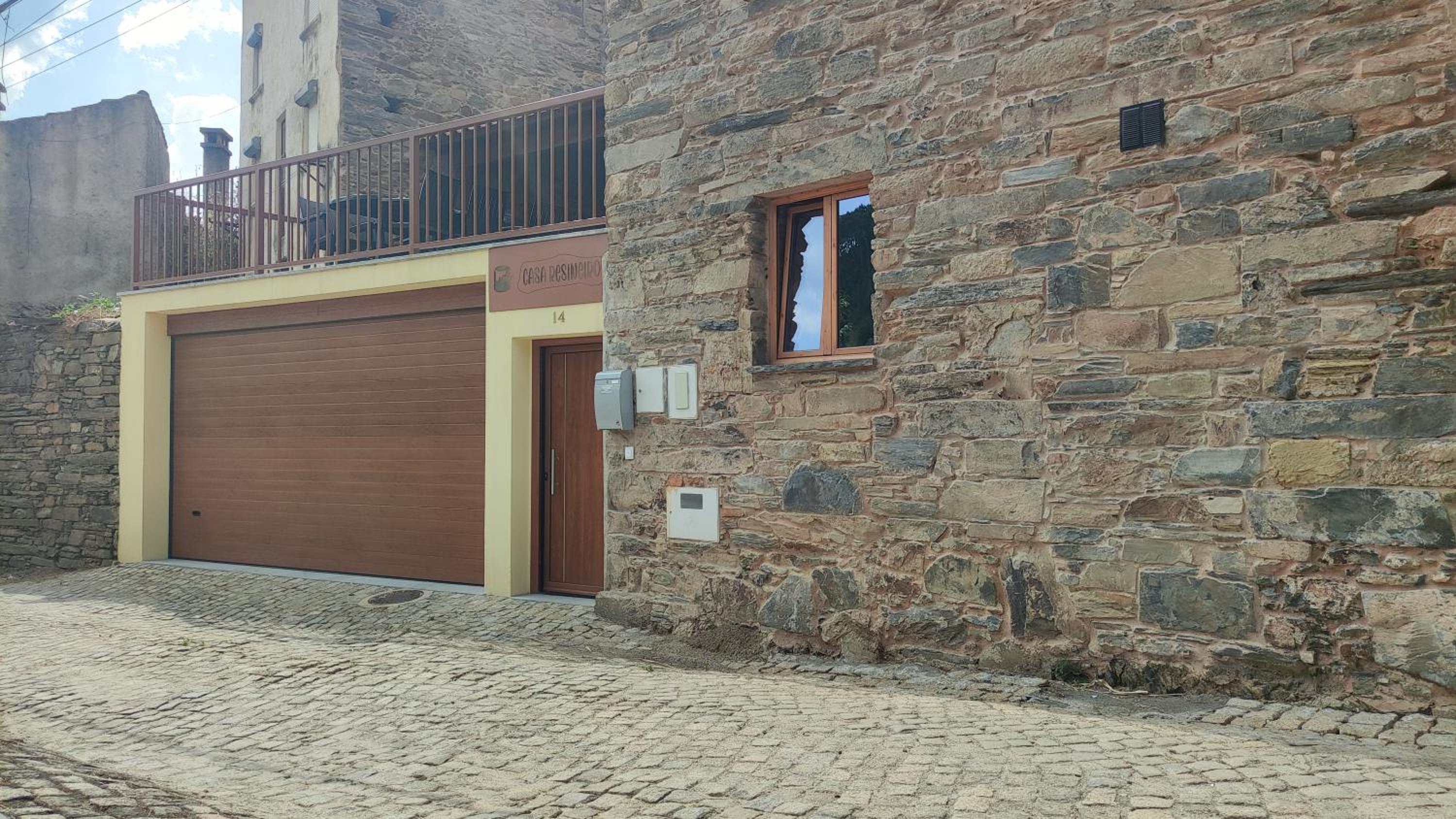 Casa Resineiro com Garagem e Terraço view 3