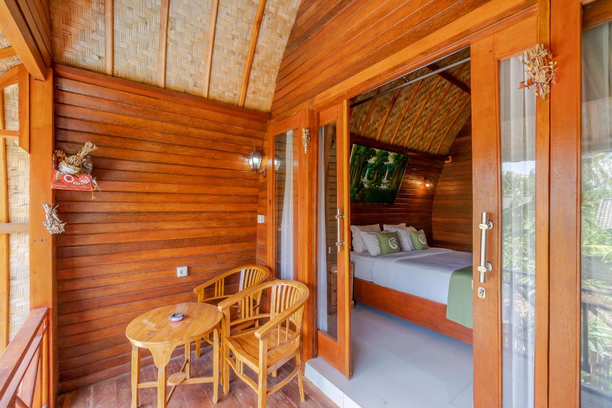 Putra Bali Villa by Bukit Vista view 4