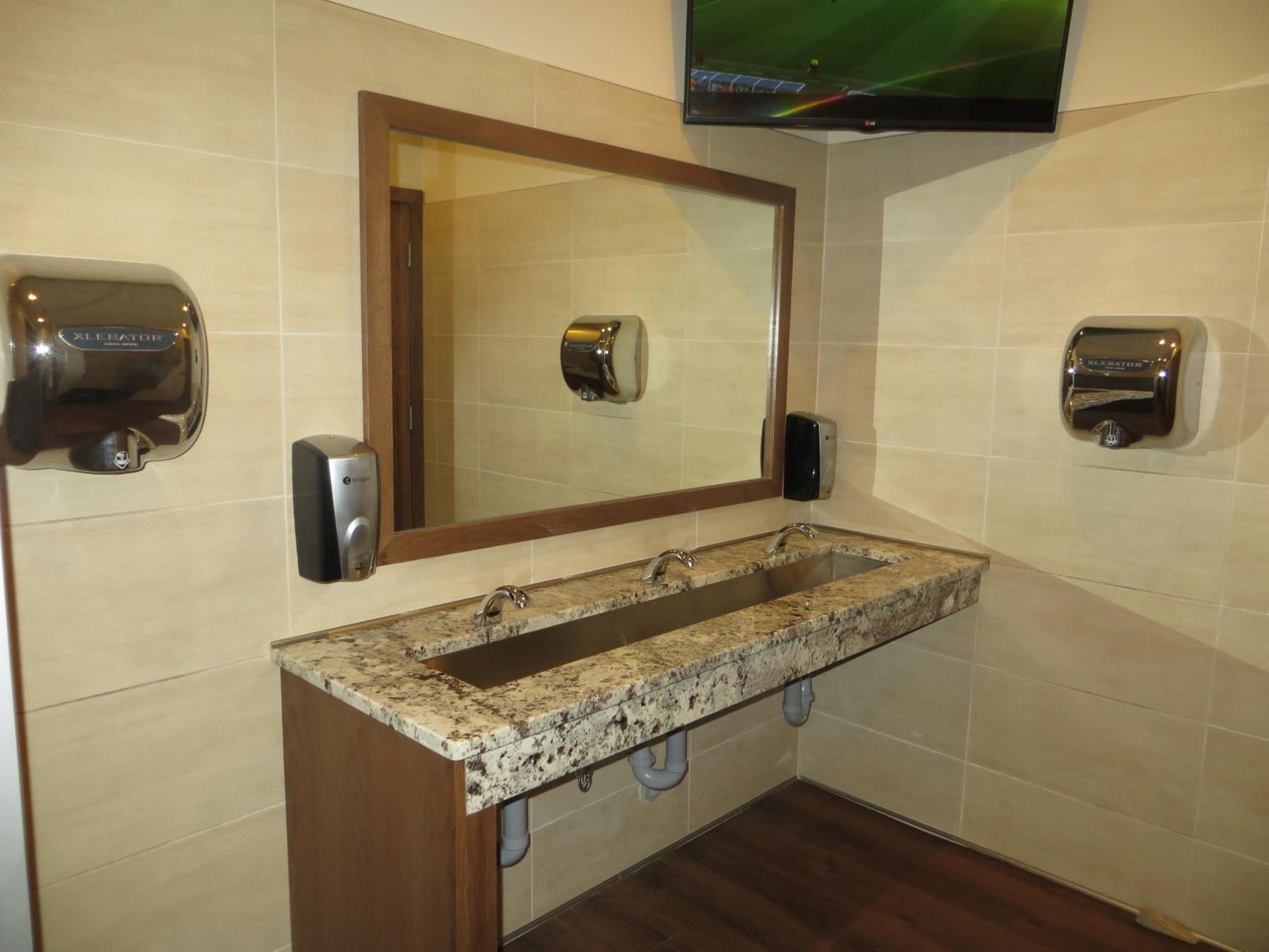 Airport Motor Inn - Image 2