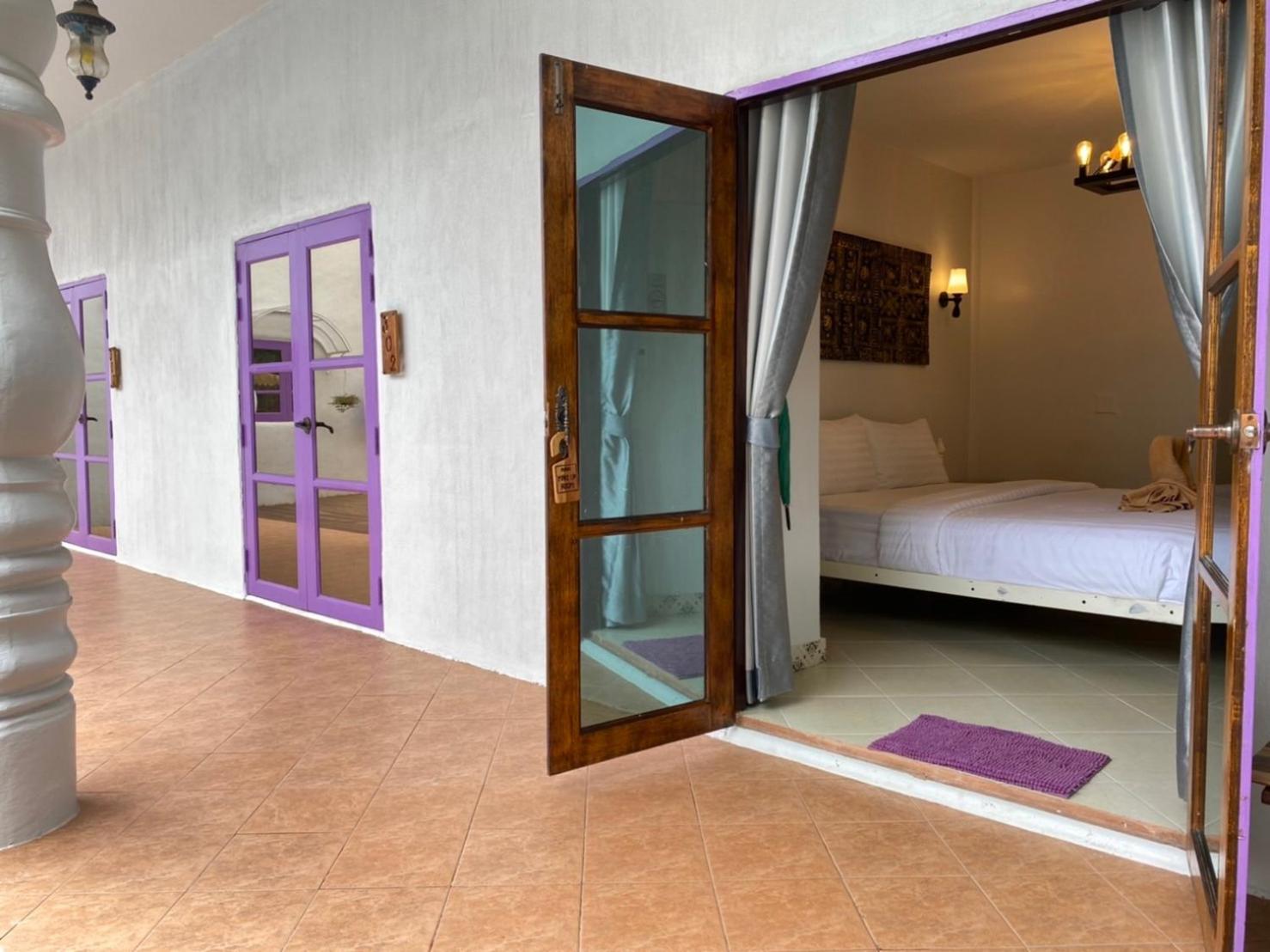 River Kwai Kiri Resort