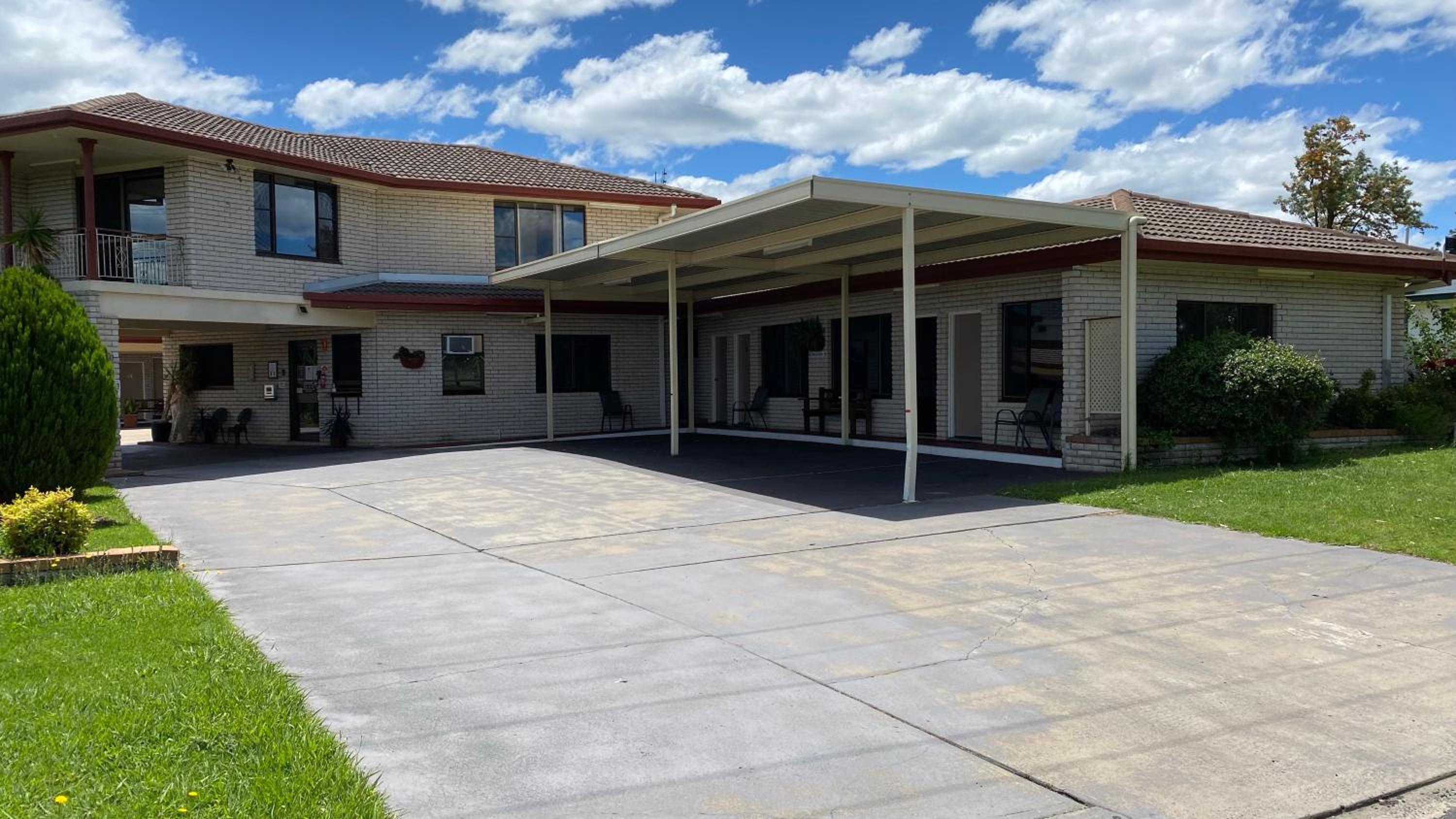 Sapphire City Motor Inn
