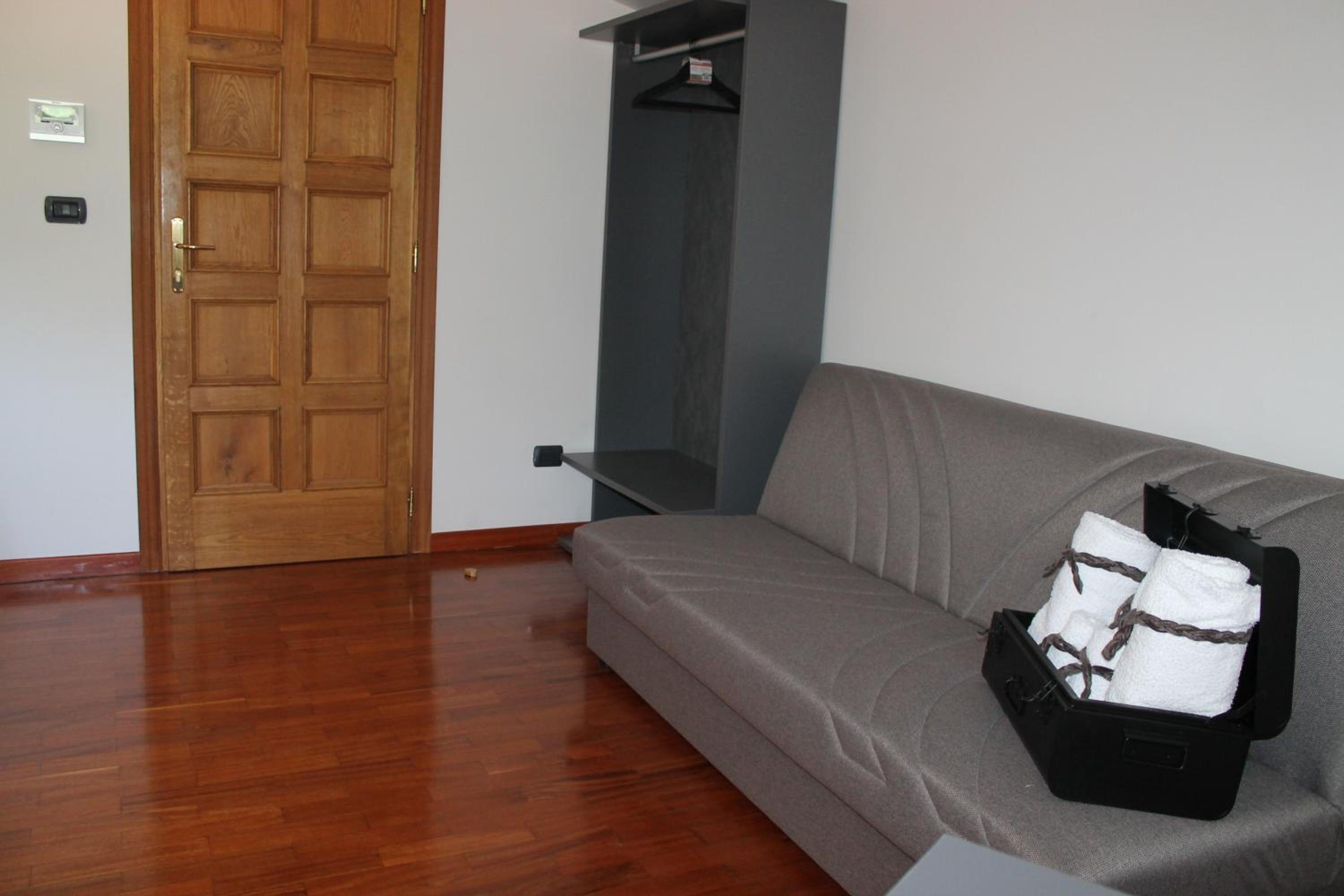 Photo 43