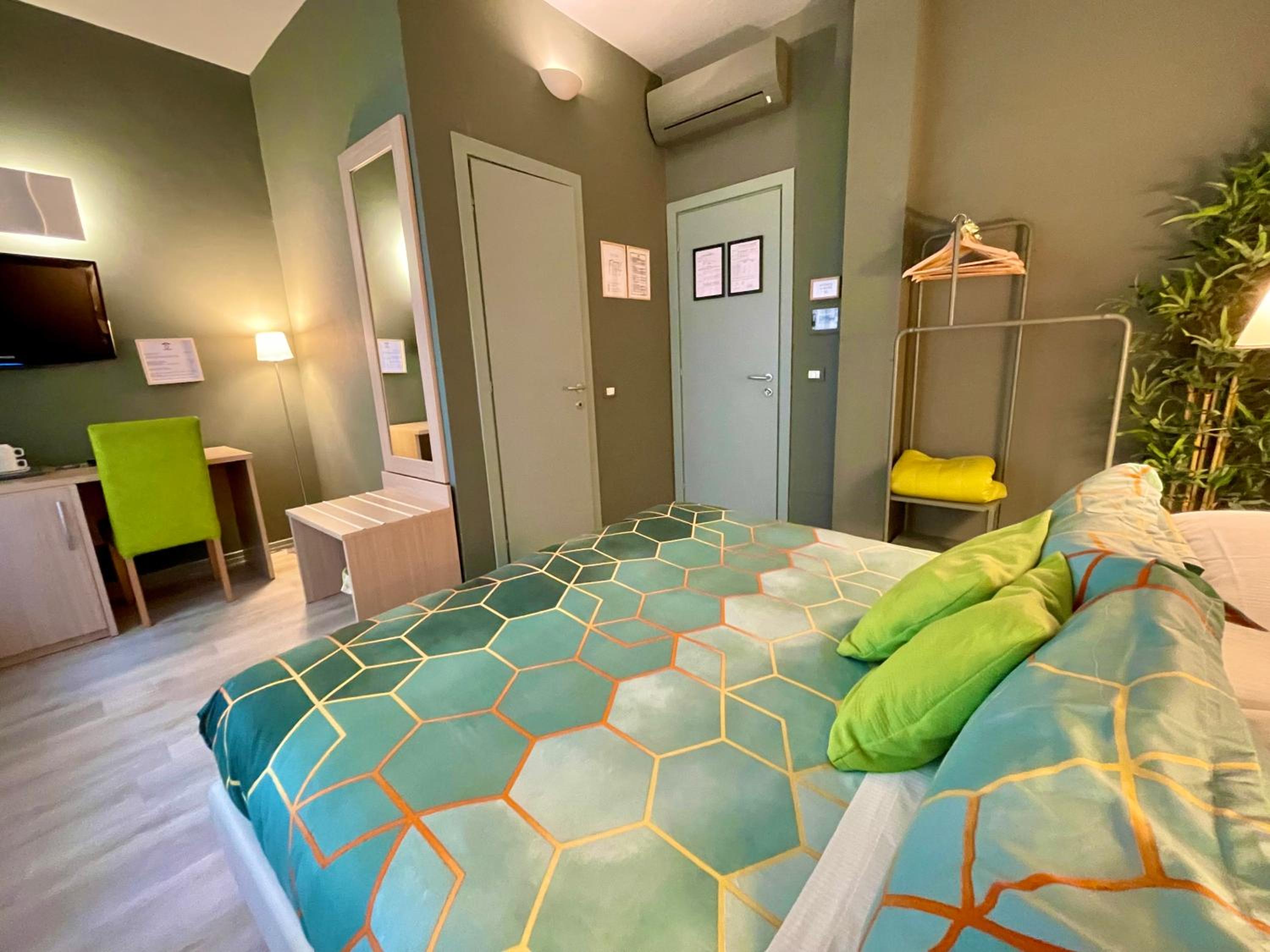 hotel room