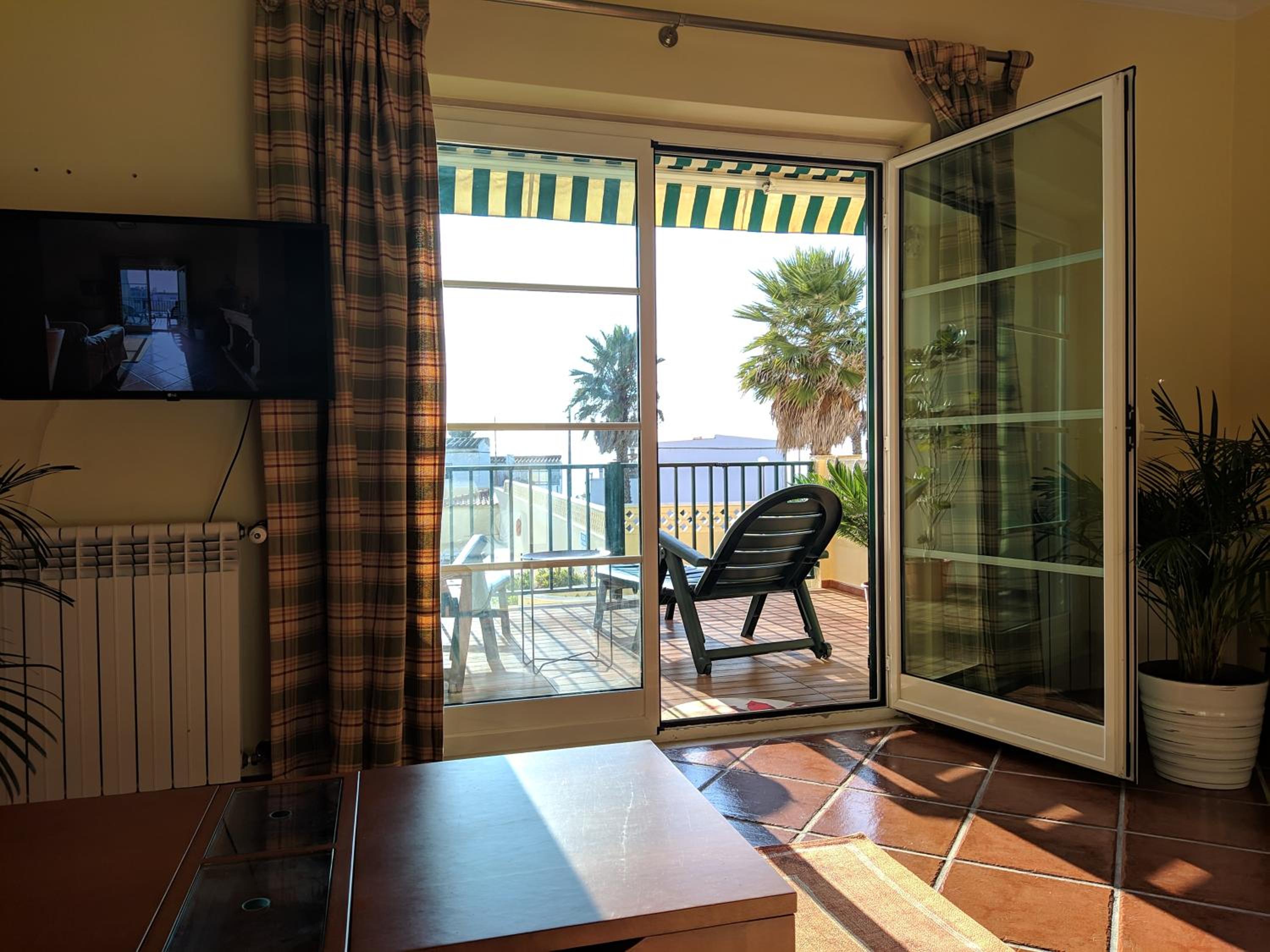 Hotel Ericeira II - Apartment with Pool - Horizonte Mar - Image 1