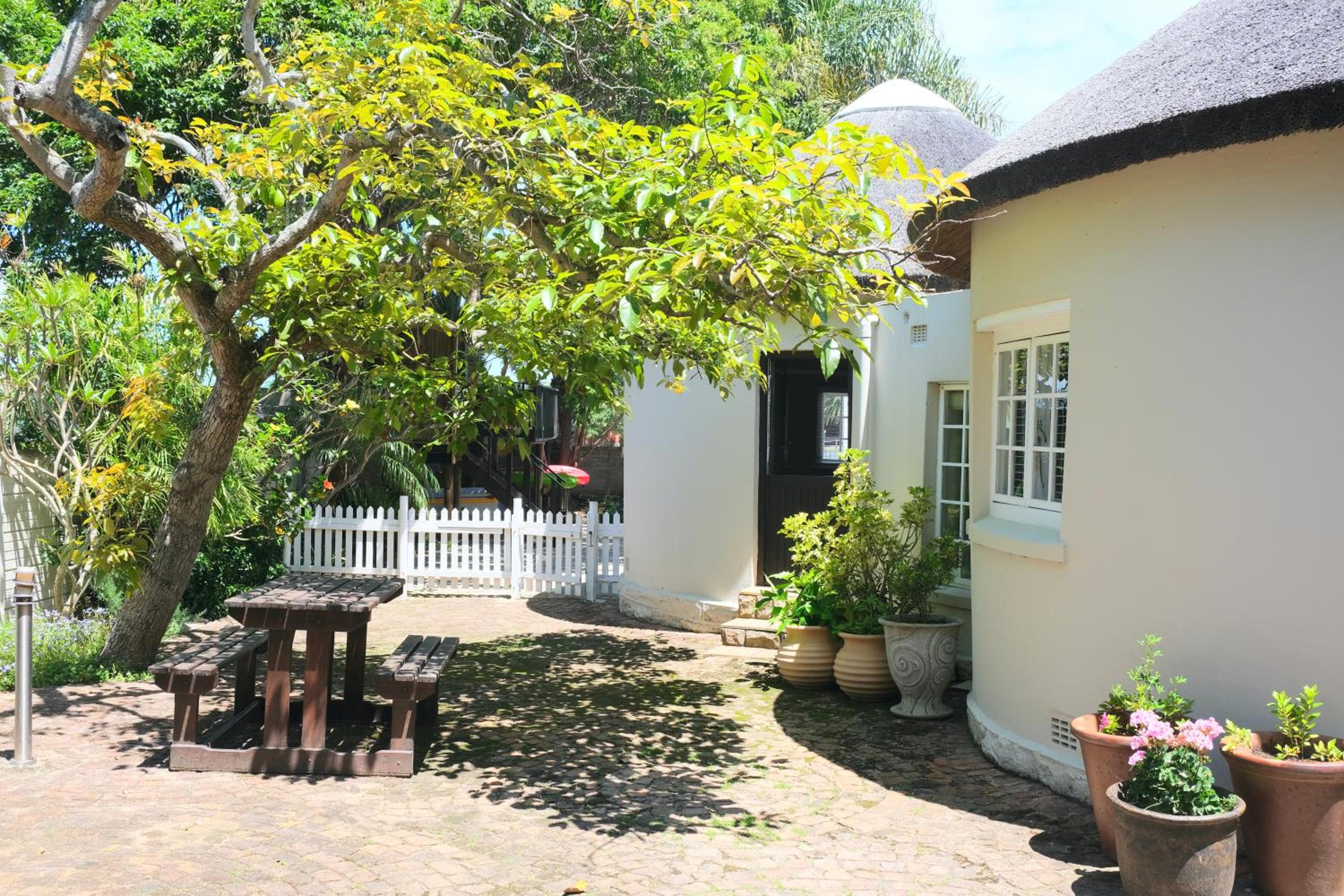 Amber Light Wilderness Beach Cottage view 4