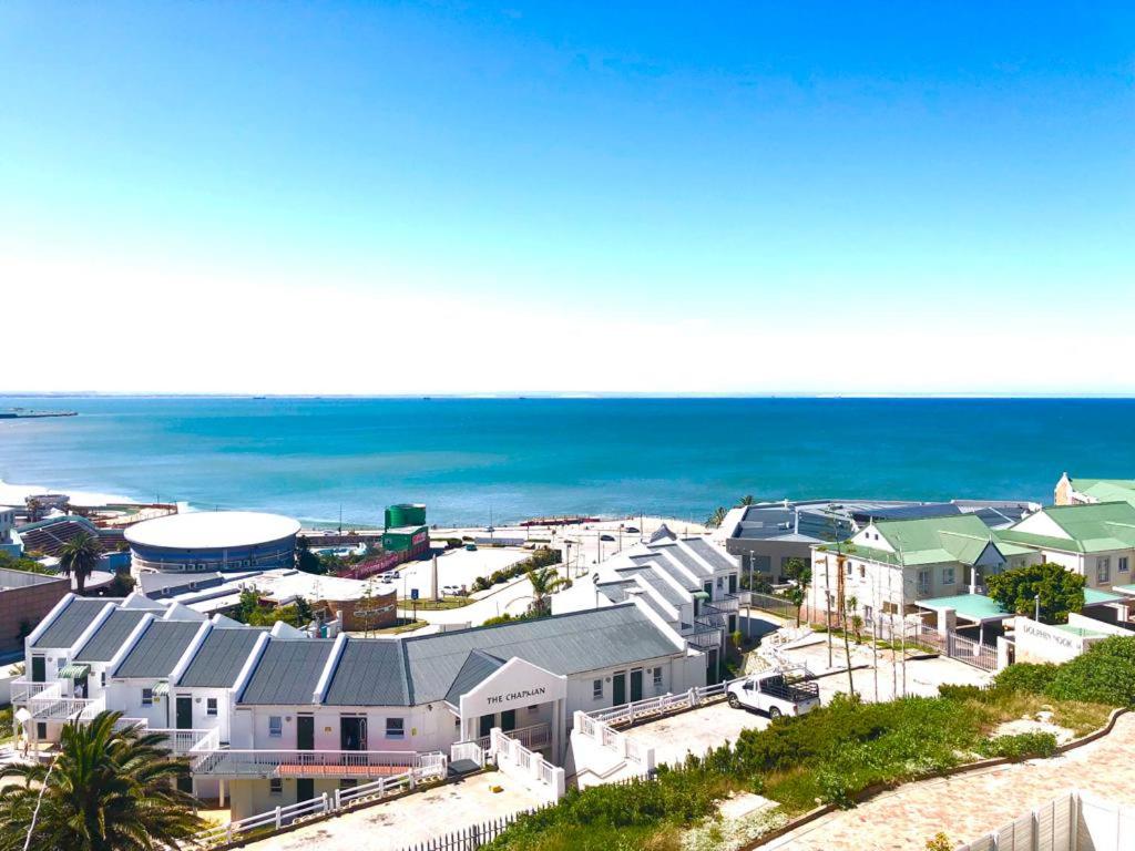 Brookes Hill Executive Apartment view 2