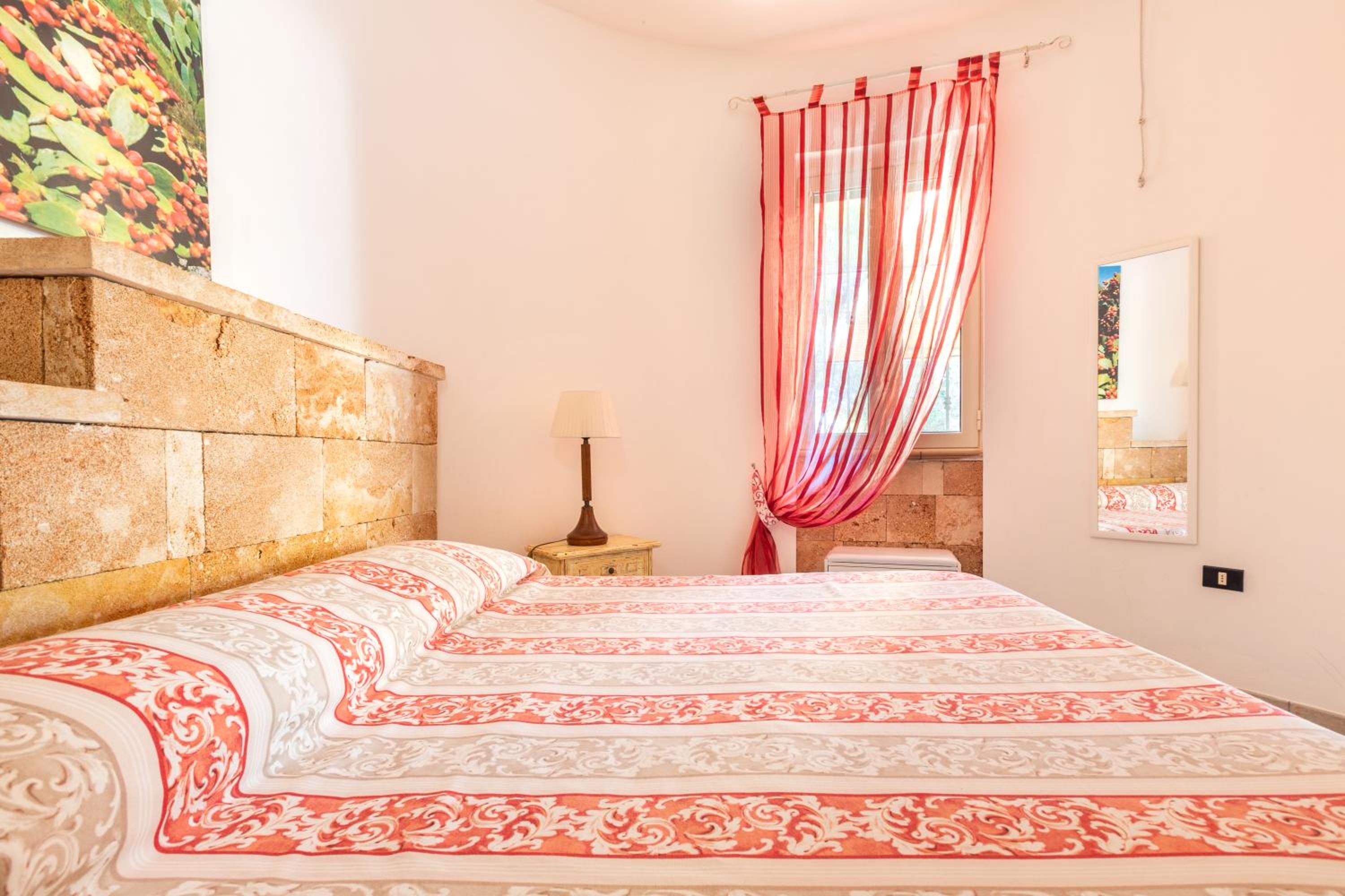 Villa Nepole en Torre Vado — hotel room