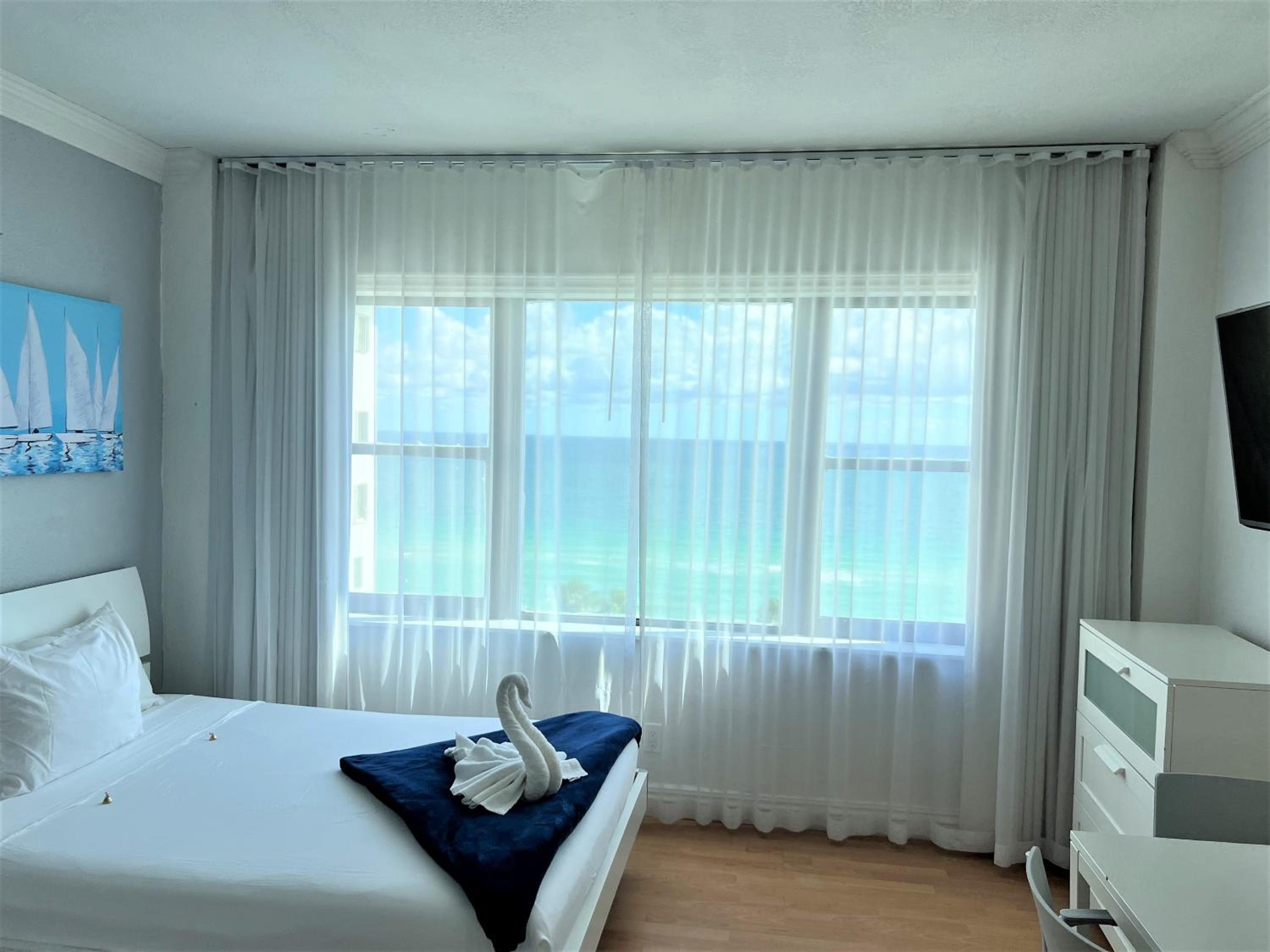 Ocean Front Units at Miami Beach