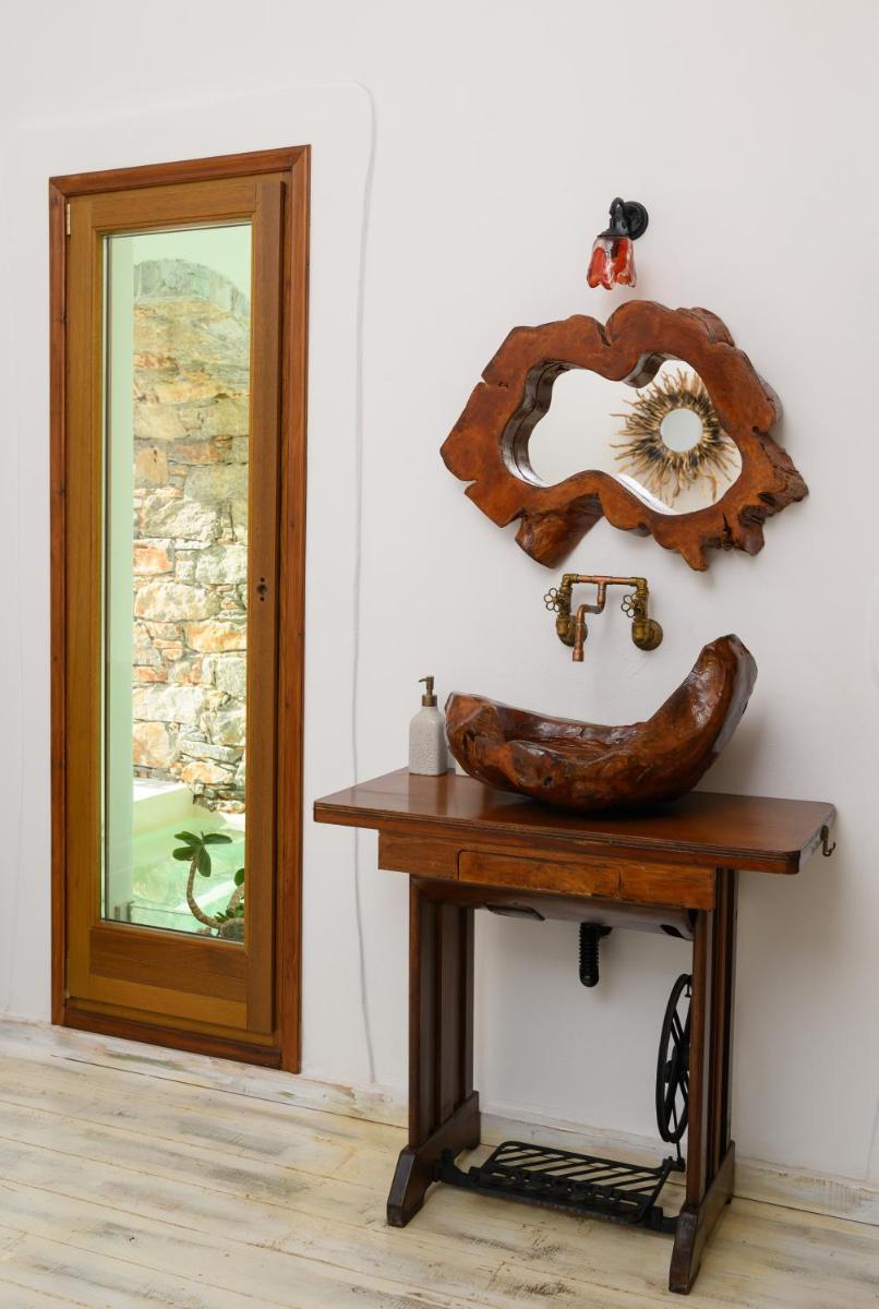 Photo 104